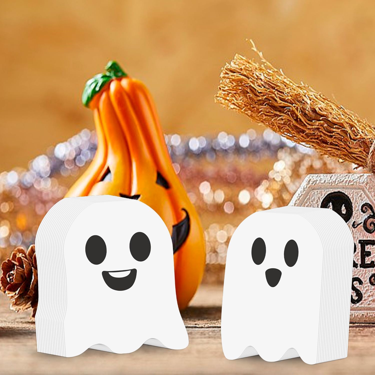 SULOLI 100 Pcs Ghost Napkins, Halloween Paper Napkins 2 Ply Disposable cocktail Napkins Tableware Decoration for Halloween Party Supplies