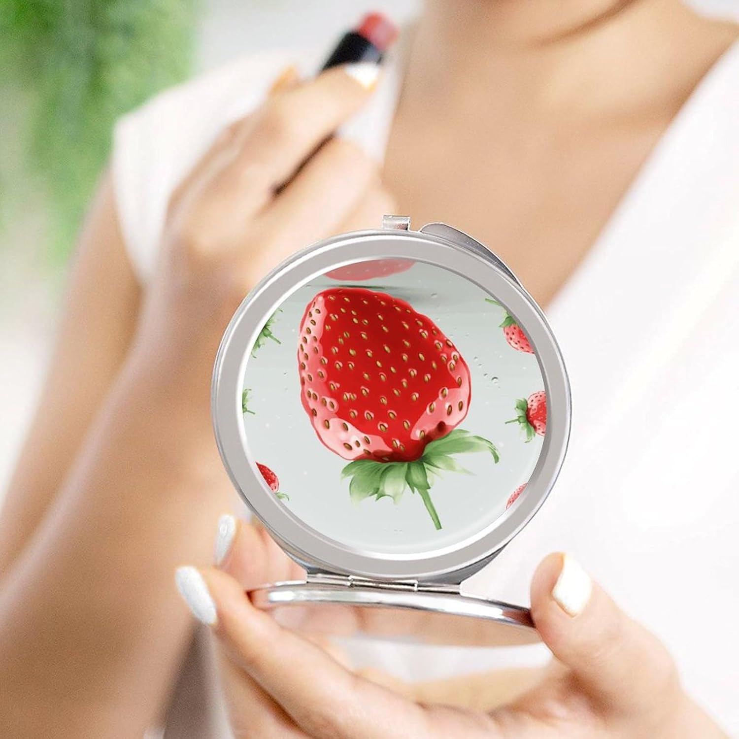 Lovely Strawberry Portable Makeup Mirror, Sided Travel Hand Mirror Mini Folding Mirror for Precise Makeup Women Daily Use