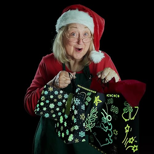 Miniatura 6 de Giiffu Paquete de 18 bolsas de regalo navideñas que brillan en la oscuridad con 18 papeles de regalo rojos y etiquetas de regalo, suministros de