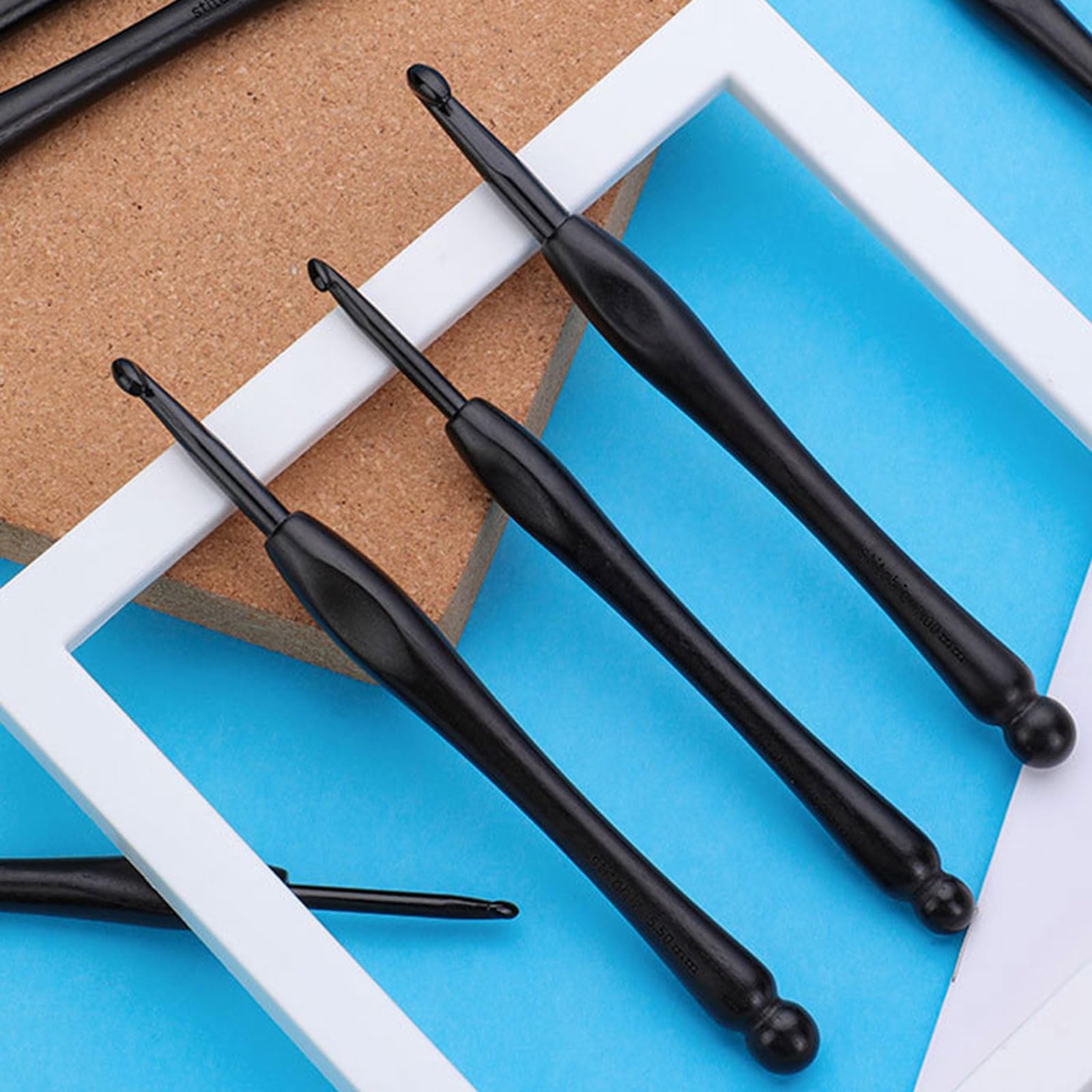 Häkelnadel-Set, ergonomische Häkelnadeln, 2,0 mm - 7,0 mm, praktische Stricknadel für Bastelprojekte, 20 Stück