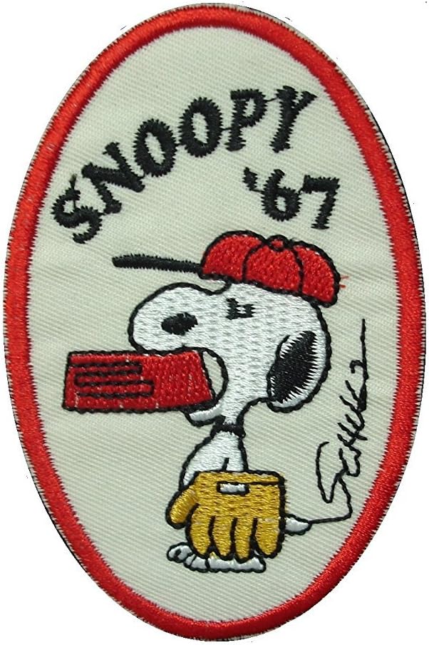 DOG Iron On Patch Fabric Applique Baseball Beagle Motif Children Decal 3.3 x 2.1 inches (8.5 x 5.5 cm)