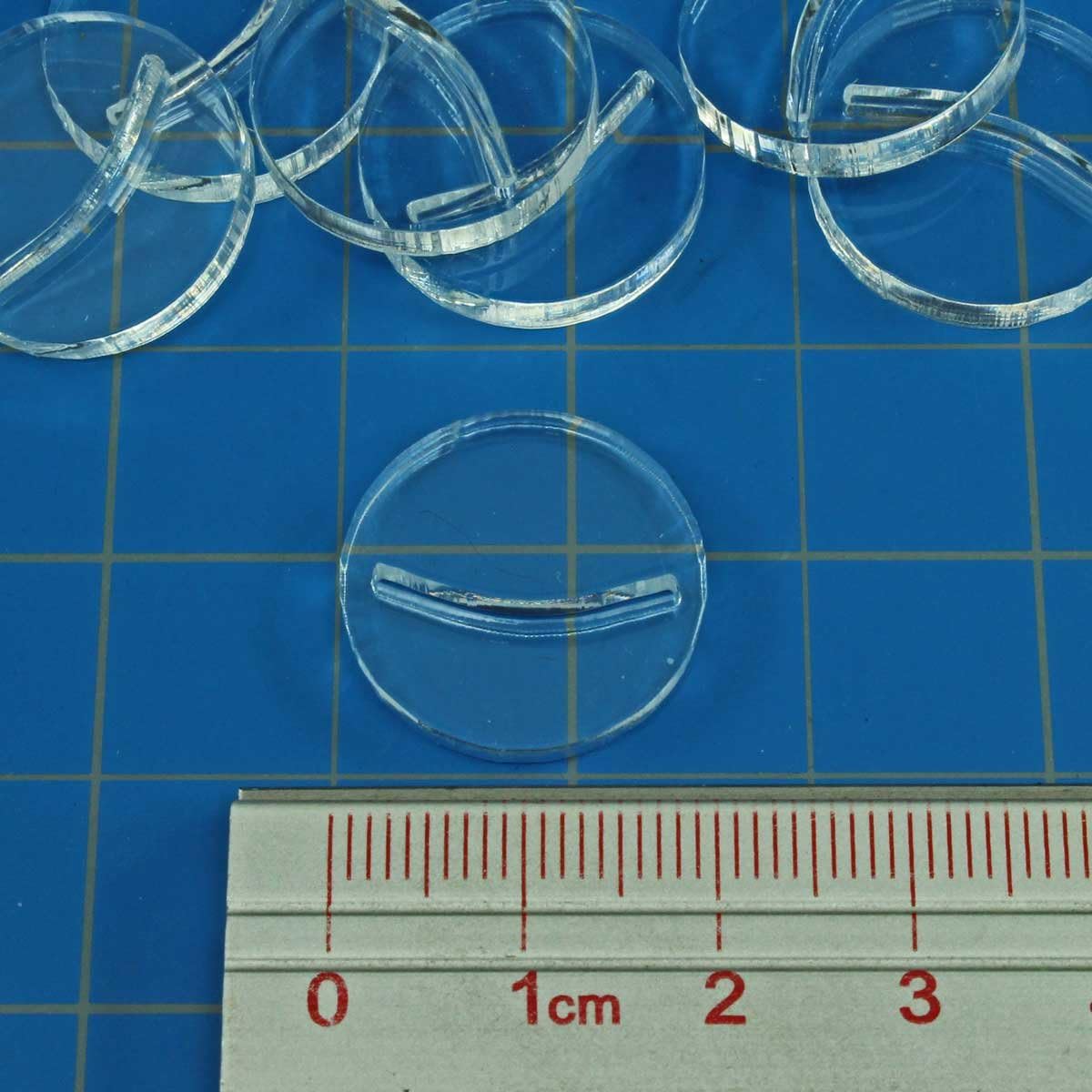 LITKO 20mm Round Clear Acrylic Paper Miniature Bases with Curved Slot | 3mm Thick | Set of 25 | Compatible with D&D & Pathfinder (3mm Clear Acrylic, 20mm)