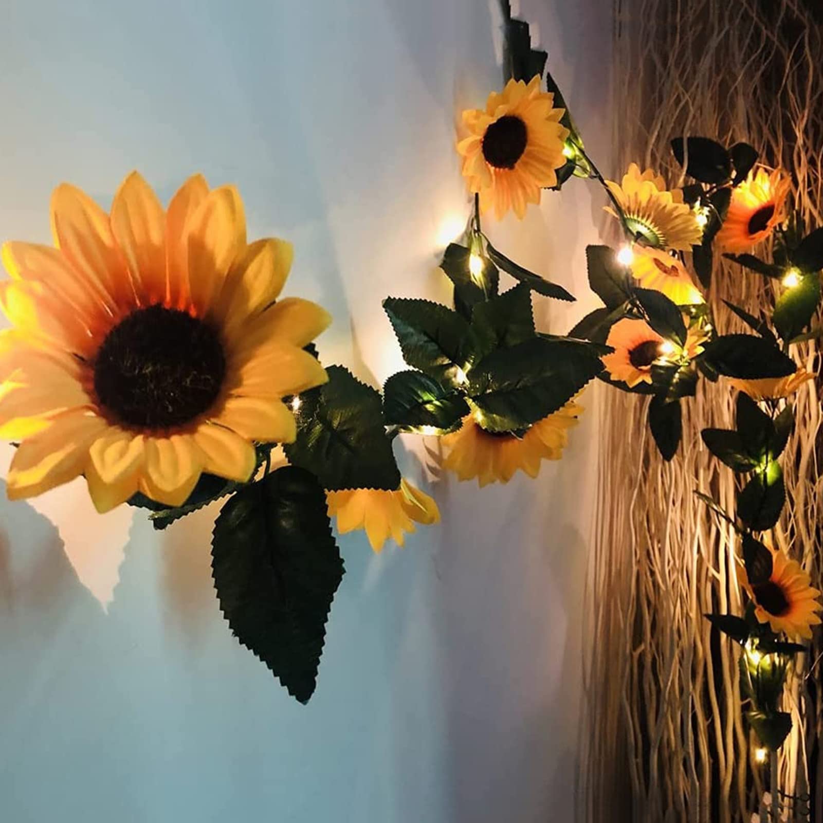 Lumière LED solaire lierre pour masquer un vis-à-vis et illuminer votre terrasse