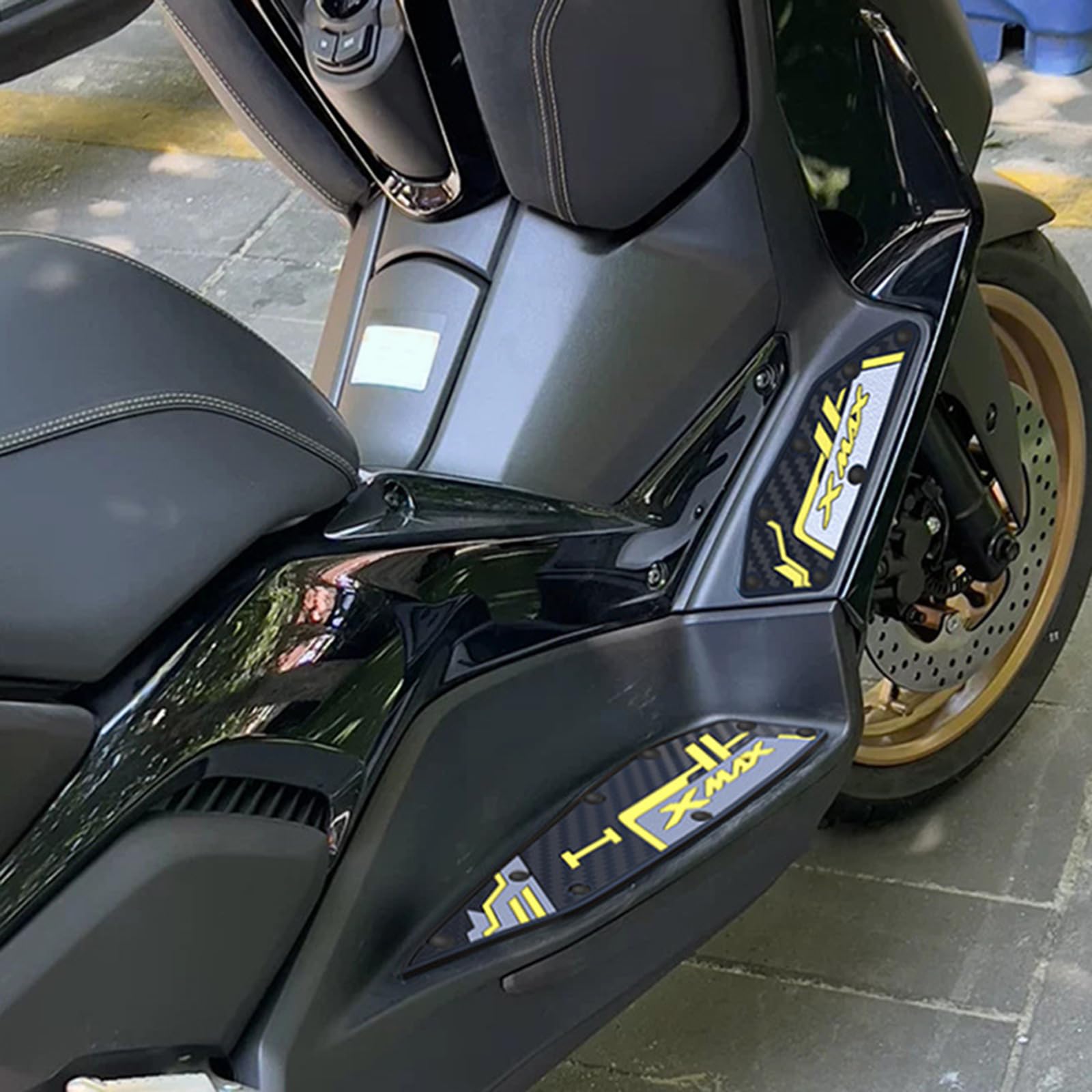 Poggiapiedi per moto con costruzione in gomma antiscivolo, pedane per Xmax300 2020-2024, copertura poggiapiedi