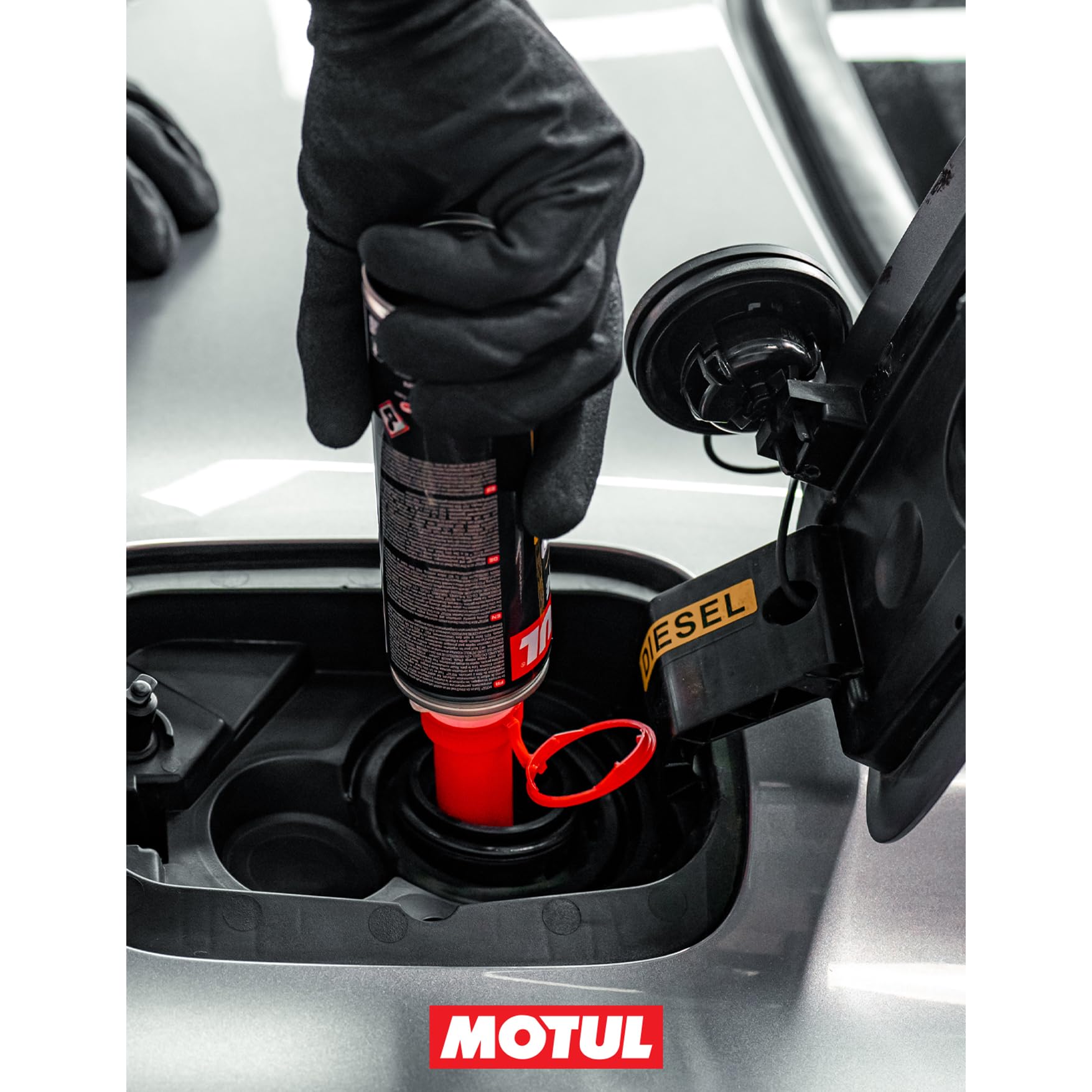 MOTUL Aditivo All In One Diesel, Limpiador Curativo de Acción Múltiple, Reducción de Consumo y Emisiones, Ideal Antes de la Inspección Técnica, All In One Ultra Diesel, 300 ml