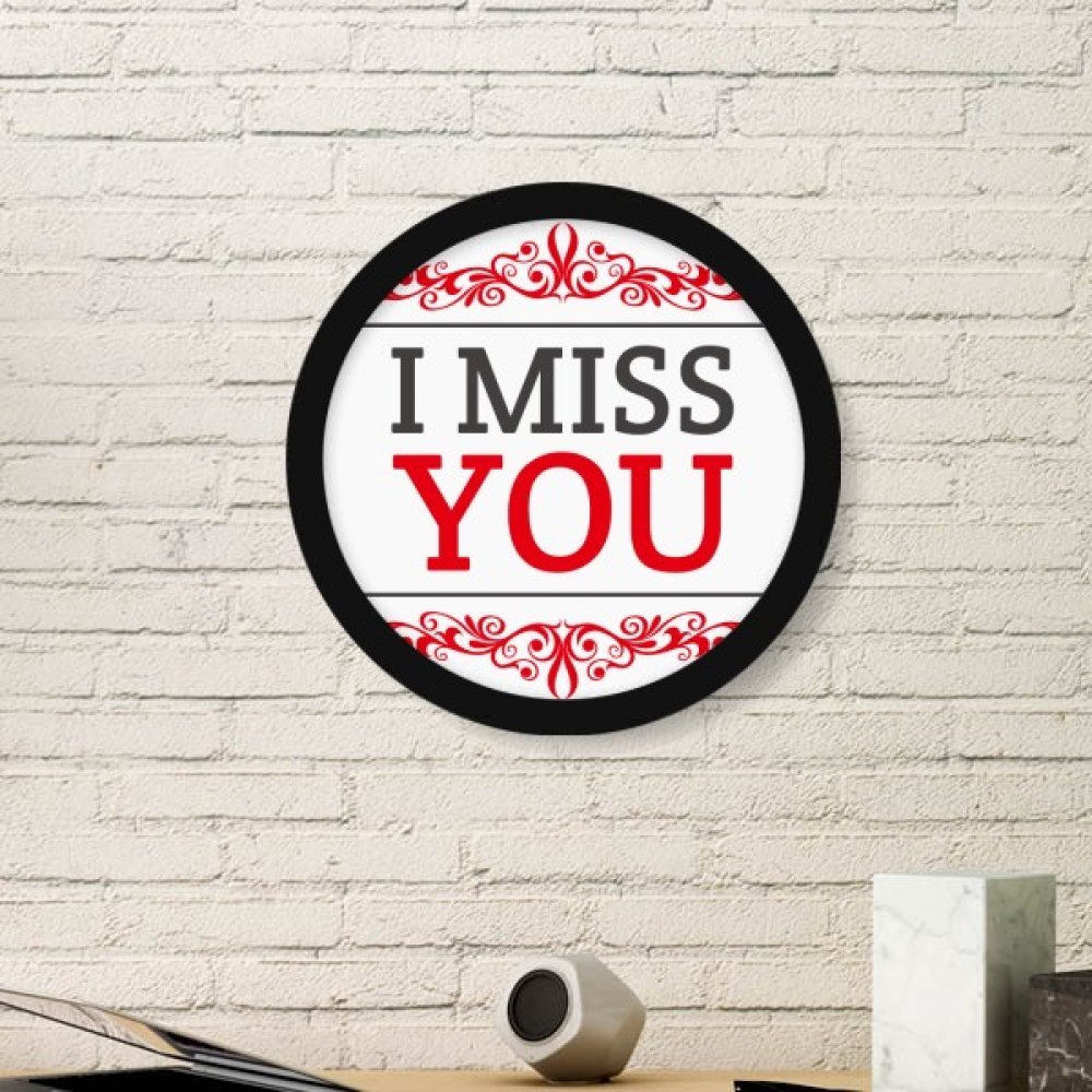Cadre photo noir rond cadeau de Saint Valentin romantique image courbes rouge