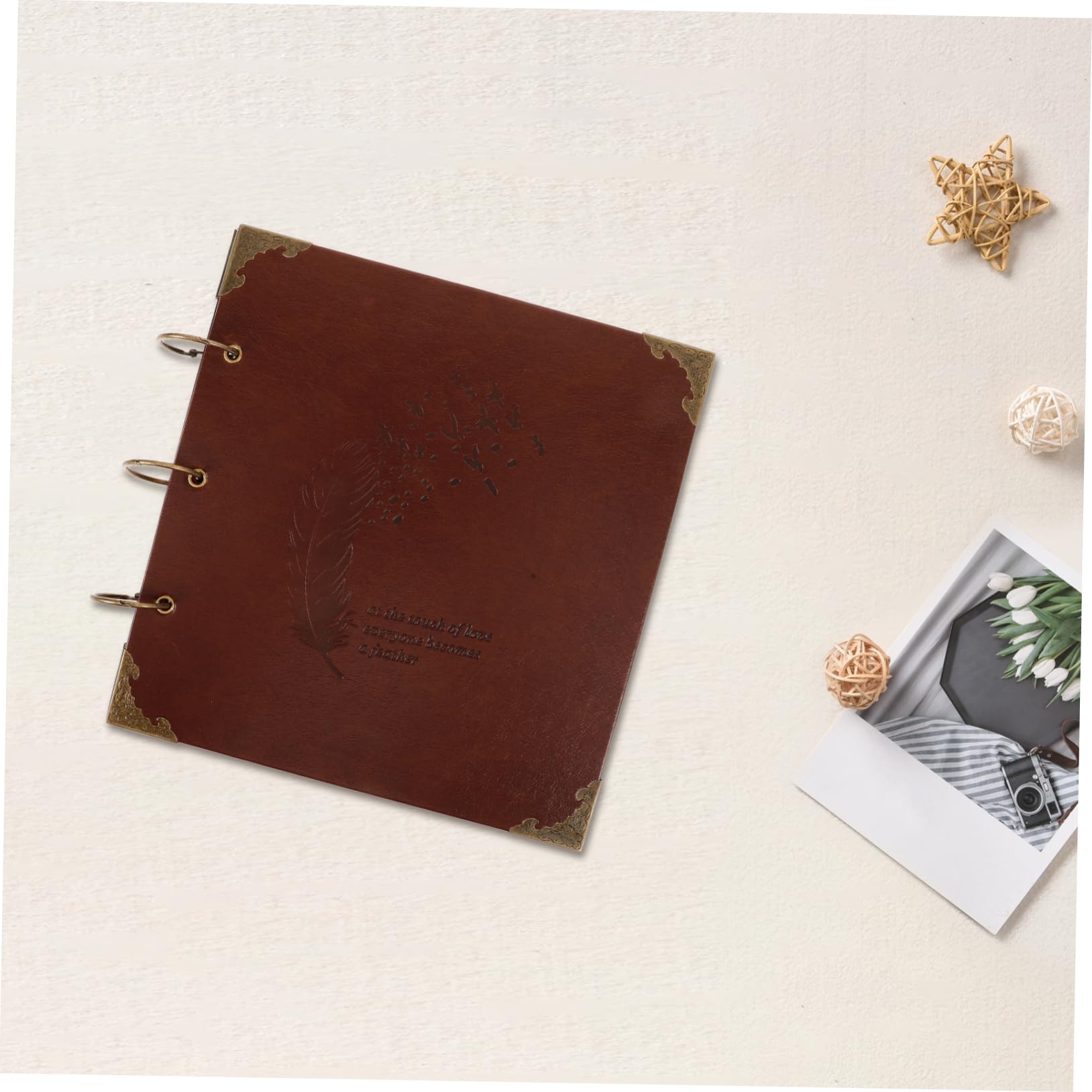 ULTECHNOVO Álbum de Fotos Diy de PU Scrapbook Retro con Anillas Album de Recuerdos Personalizable para Marrón Pluma