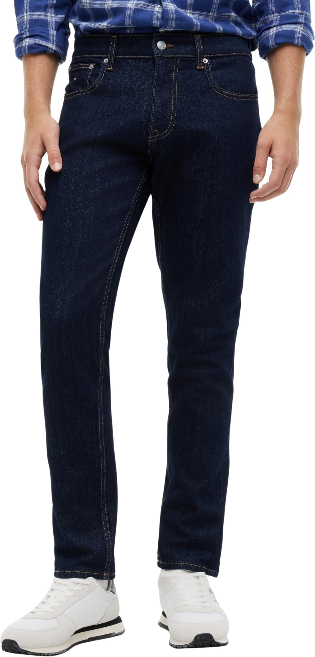 Mode von Calvin Klein & Tommy Hilfiger