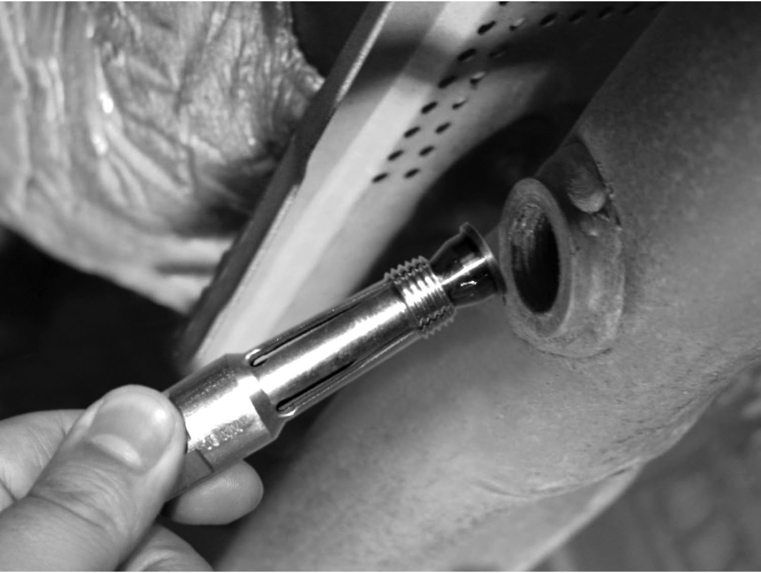 Powerbuilt 641133 18mm Back-Tap Thread Repair Tool