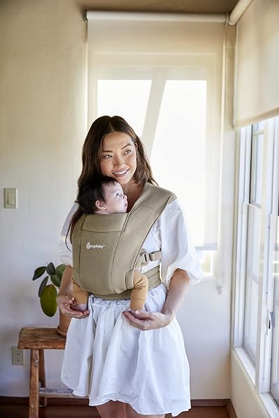 Ergobaby Embrace Baby Carrier for Newborns from Birth with Head Support, Extra Soft and Ergonomic, Soft Olive - 4