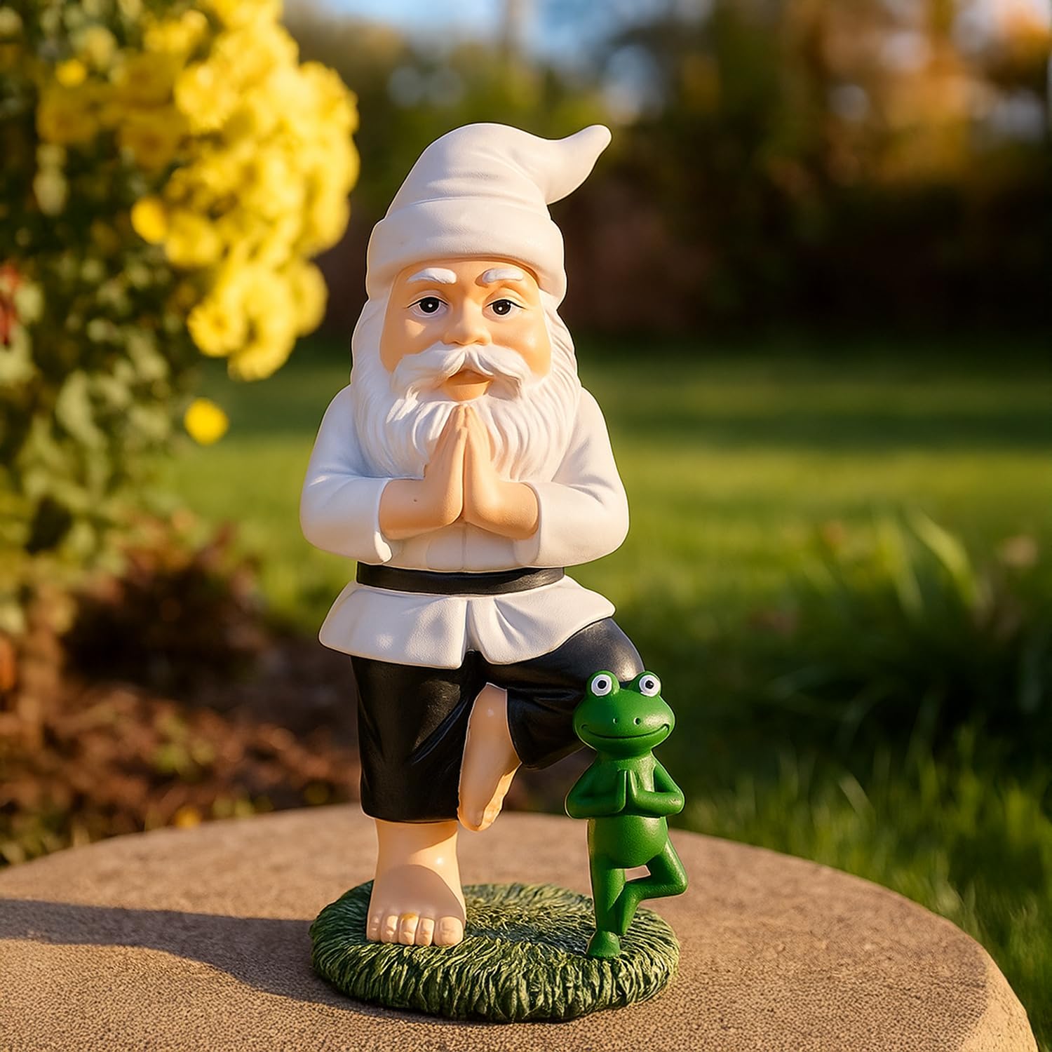 Brubaker Yoga - Tree Garden Yoga Gnome Tree - Gnome With Frog - Garden Sport Figure Vrksasana - Weatherproof Zen Decoration For Garden And Camping - Funny White Outdoor Decoration - 9.5 Inches