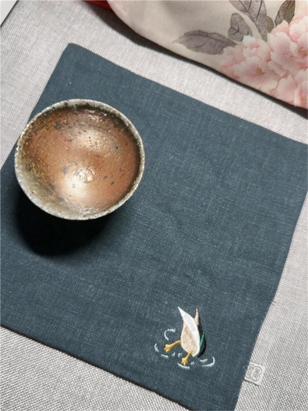 Strofinacci Strofinaccio 20x20 cm ricamato su entrambi i lati blu intenso/beige tappetino assorbente in cotone e lino ispessito Bere il Tè
