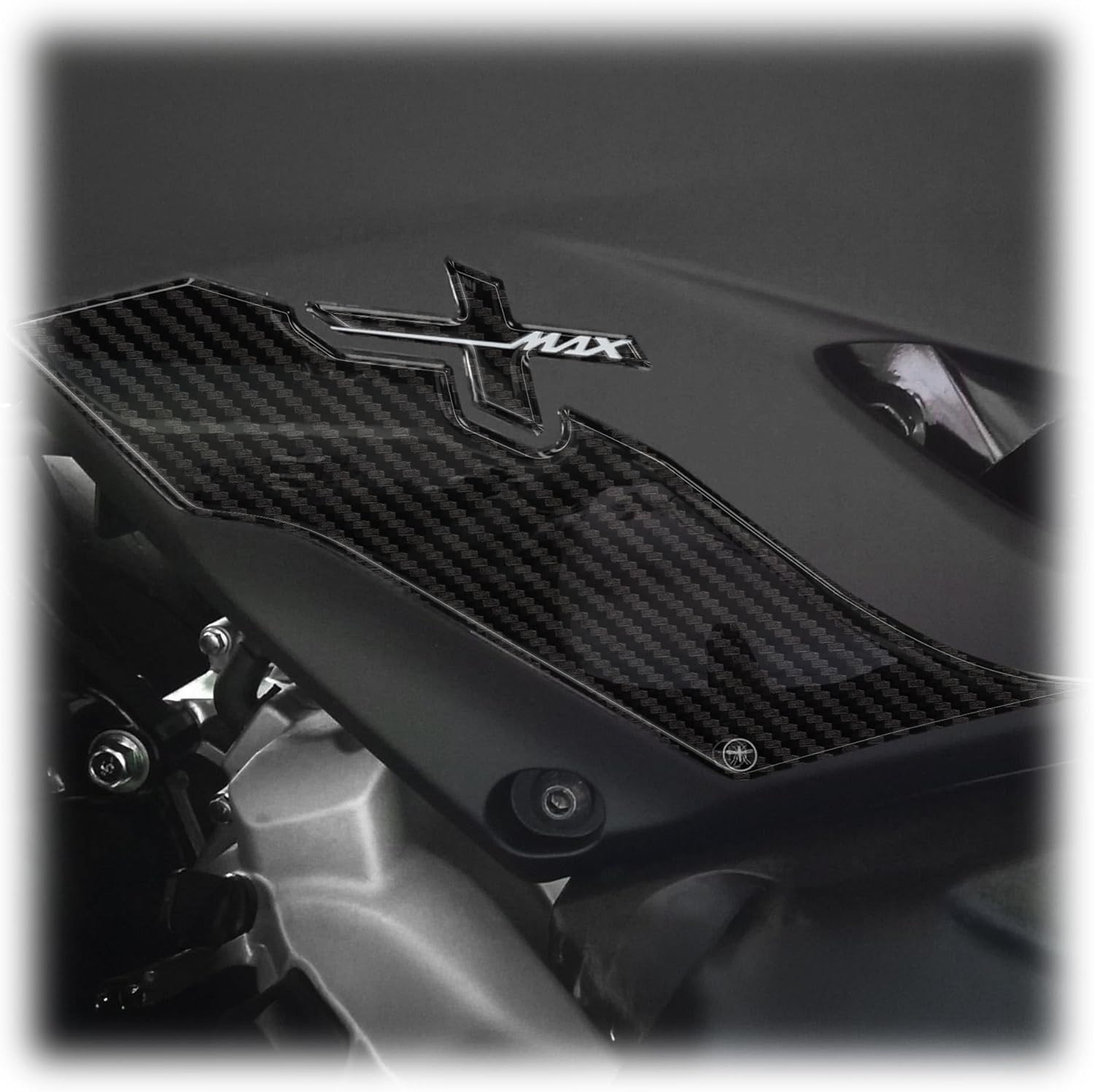 labelbike - 2 3D Stickers Foot Area Protection Motorcycles Compatible with Yamaha Xmax 400 from 2017-2021