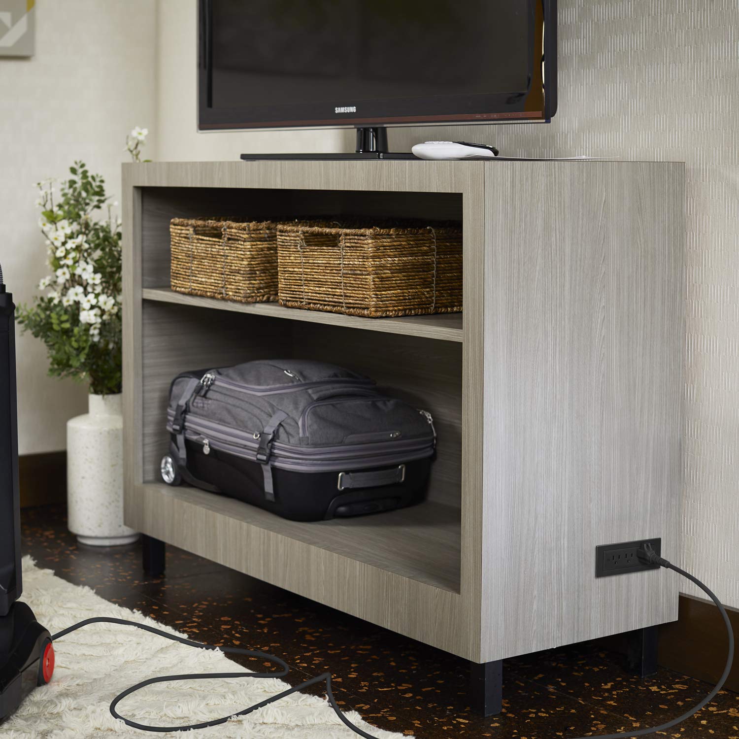 Legrand Wiremold RD3RBK10 radiant Furniture Power Center, Recessed Power Strip, 3 Outlets, 10 Foot Cord, Black