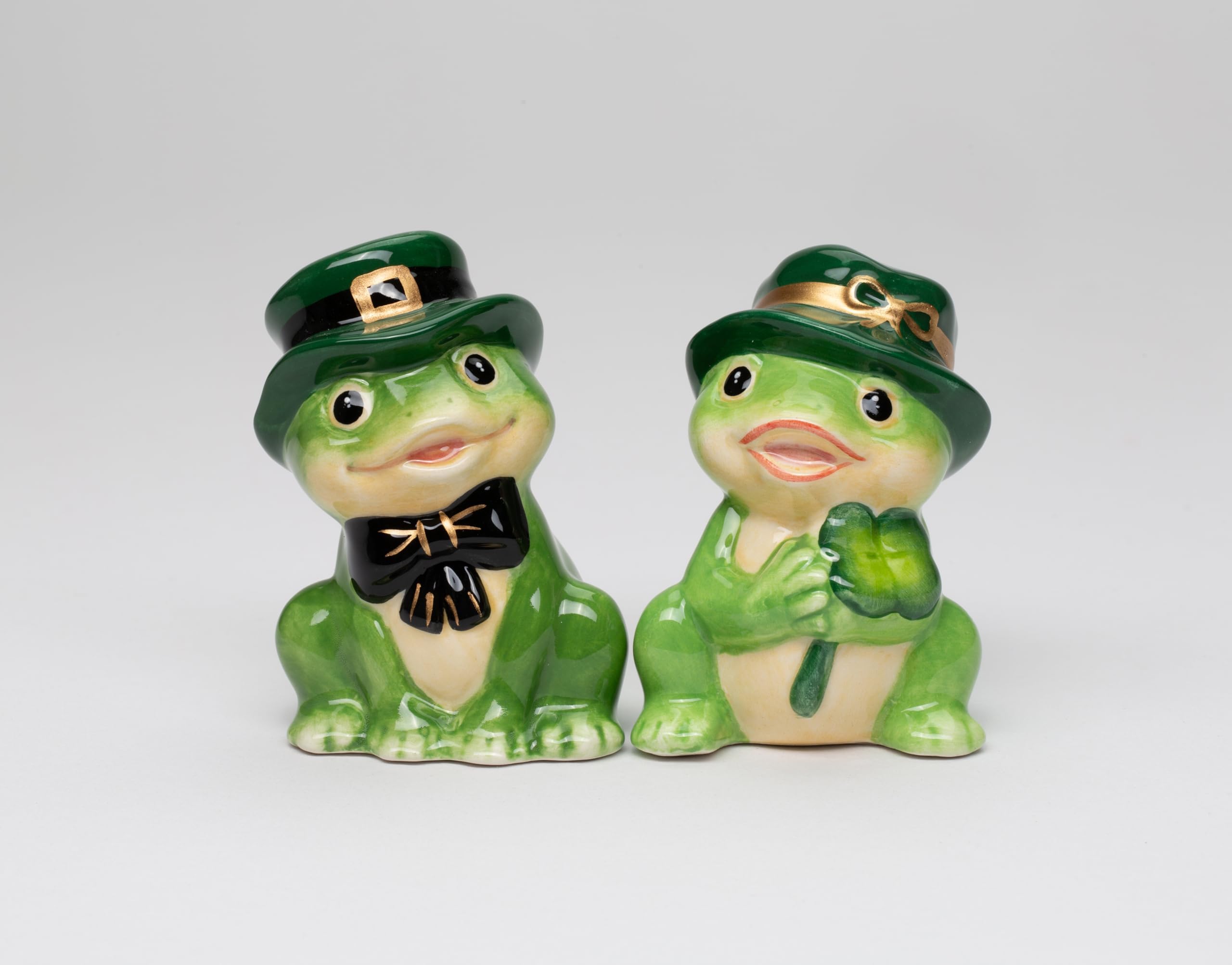 Fine Ceramic St Patrick St Paddy Frogs Couple Salt & Pepper Shakers, 3-1/8" H