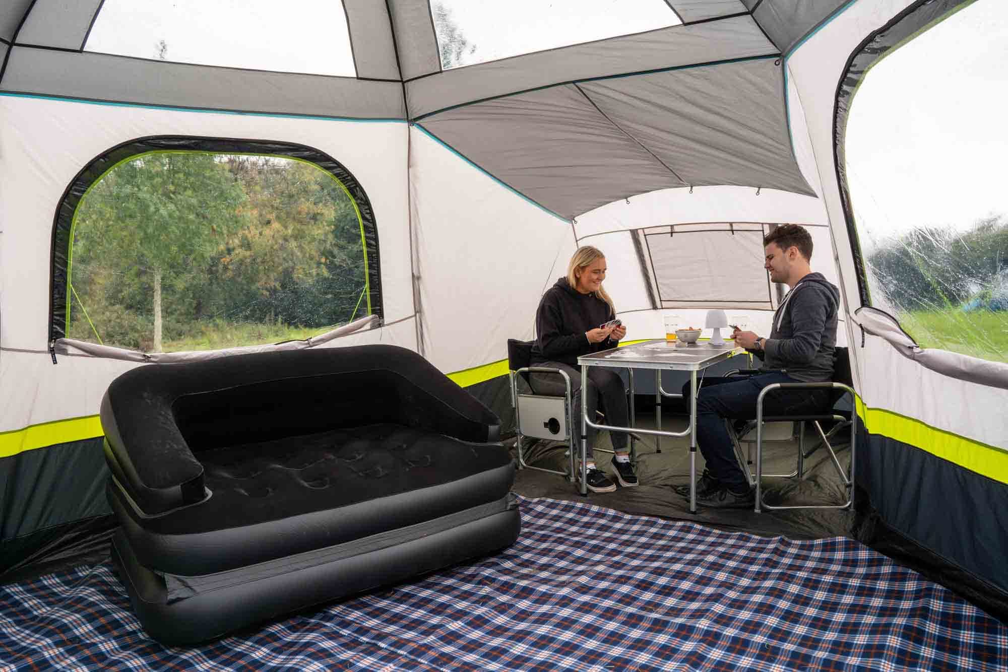 OLPRO Hive Vorzelt Für Wohnmobile – 3,3 X 3,3 M, 6-seitig, Mit 2x2m Schlafkabine, 190T Rip-Stop, 5000 Mm Wassersäule – Für Fahrzeuge 190–250 Cm Hoch OLPRO Hive Vorzelt Für Wohnmobile – 3,3 X 3,3 M, 6-seitig, Mit 2x2m Schlafkabine, 190T Rip-Stop, 5000 Mm Wassersäule – Für Fahrzeuge 190–250 Cm Hoch