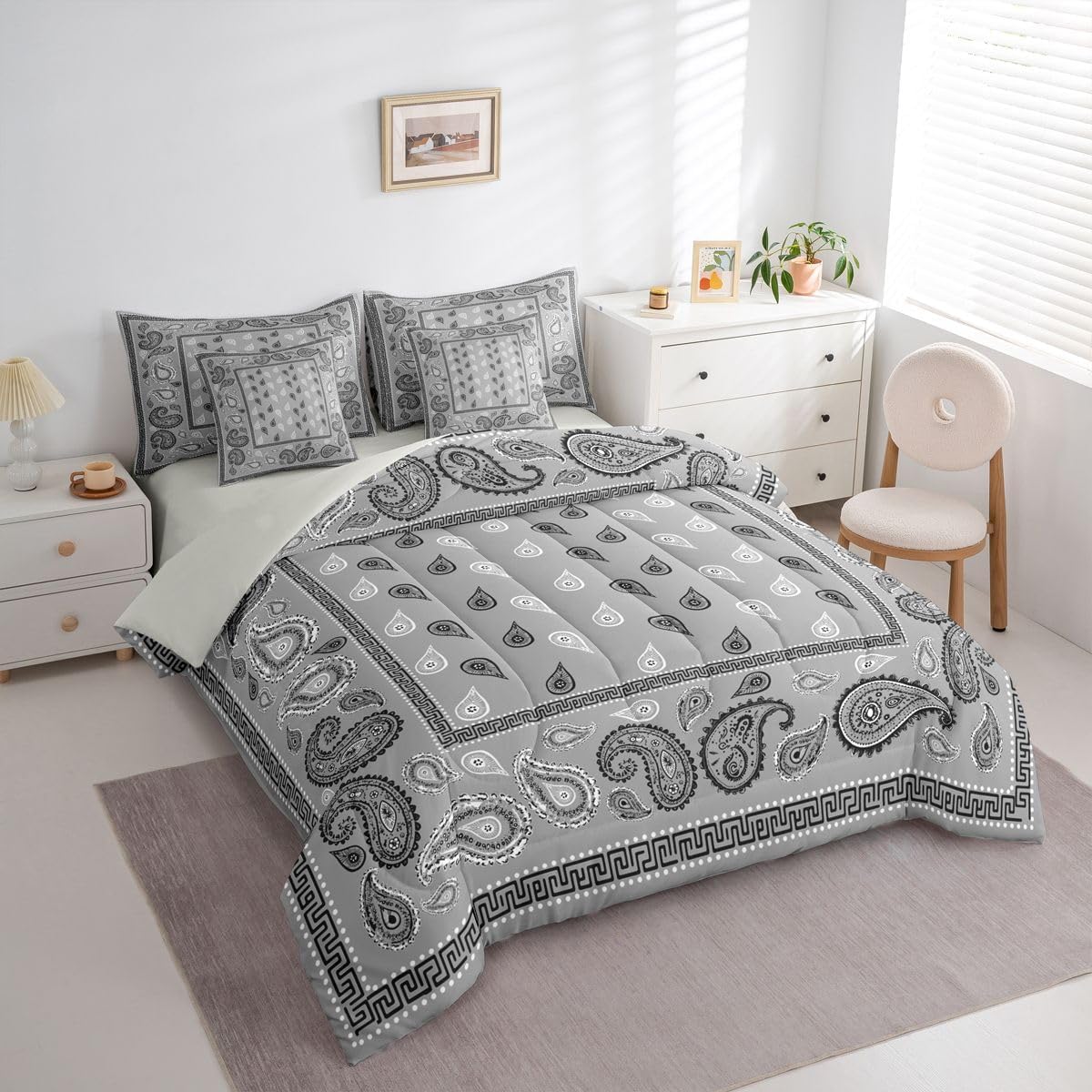 Manfei Grey Bandana 7pcs Comforter Set King Size,Bohemian Paisley Bandanas Bedding Set for All Season,Boho Chic Floral Bed in A Bag with Comforter,Sheets and Pillowcases,Women Man Room Decor image 5