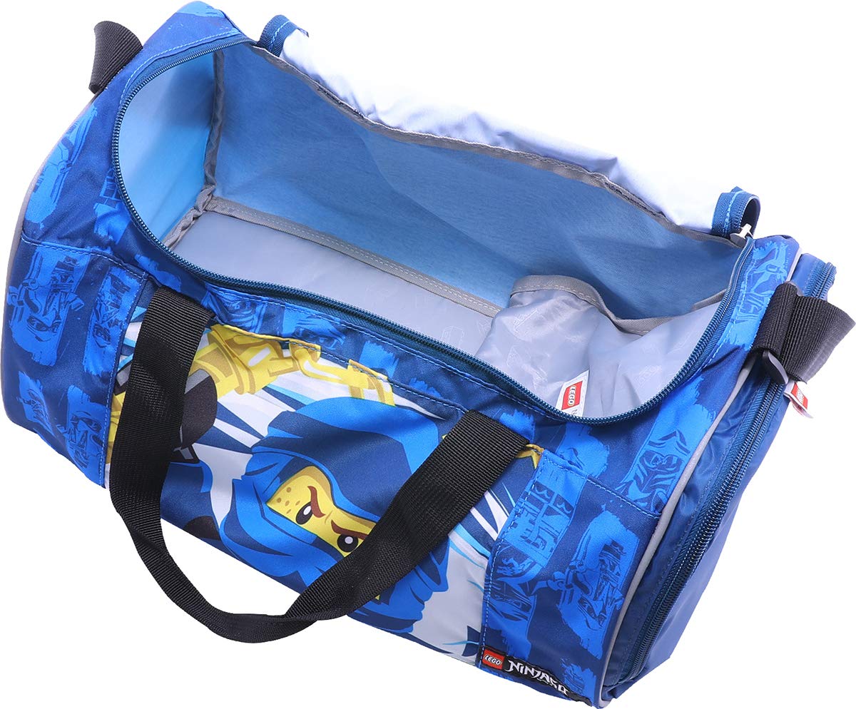 BBM Lego Bags Sporttasche NINJAGO Jay mit Schuhfach und Nassfach, Reisetasche für Kinder, Schulsporttasche mit Lego Motiv, Gym Tasche aus Polyester, Weekender für Schüler, Umhängetasche in blau