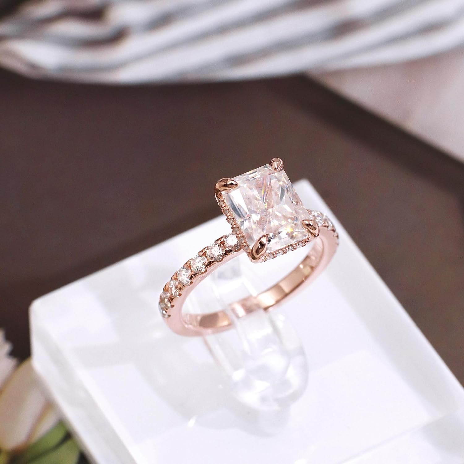 TIANYU GEMS 3.0 Carat Moissanite Engagement Ring, S925 Sterling Silver with 18K White Gold Plated, GHI Color VVS Clarity, for Wedding Anniversary Promise