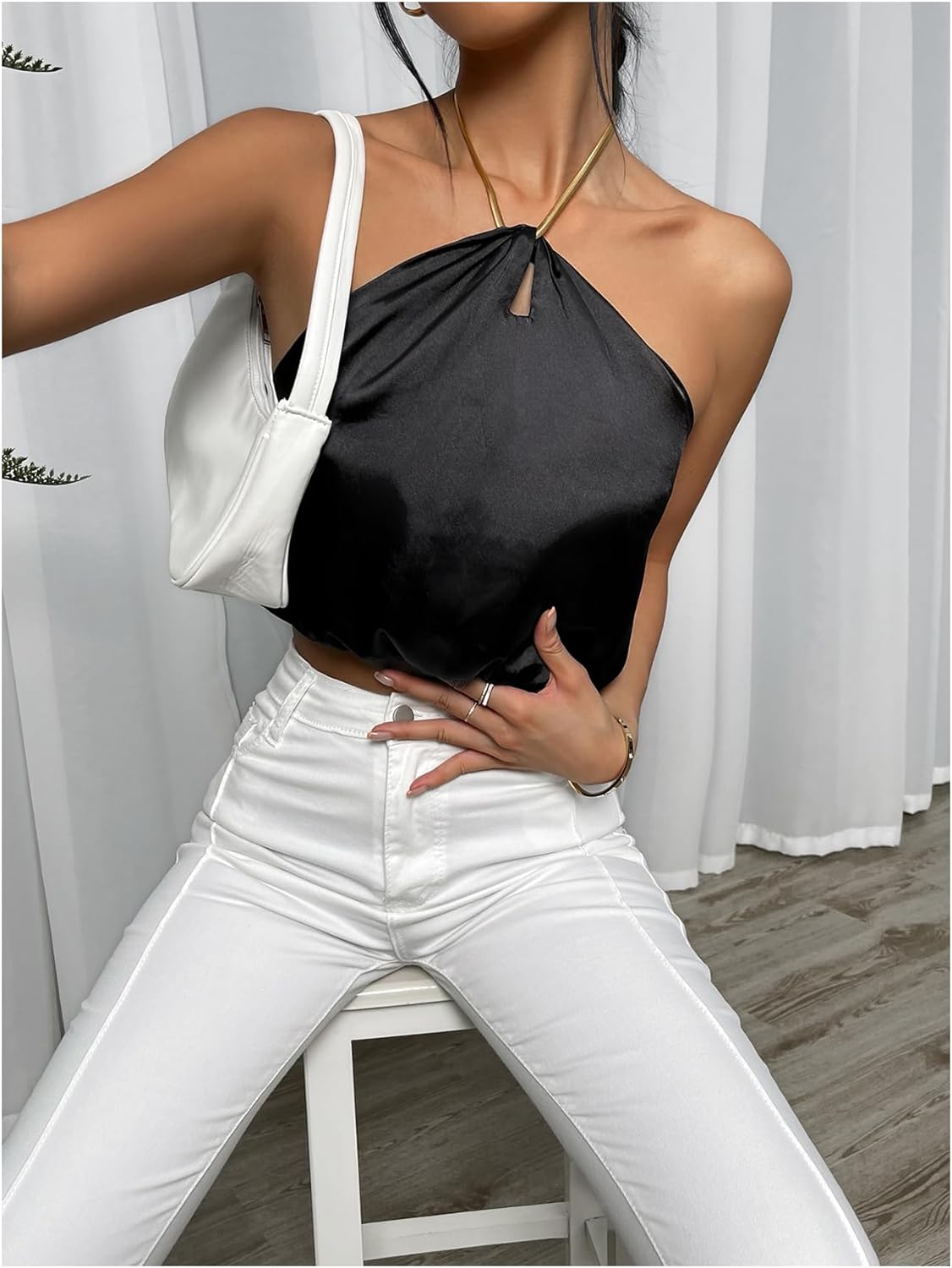 SOLY HUX Women's Crop Halter Tops Sleeveless Backless Going Out Satin Crop Tops - Image 3