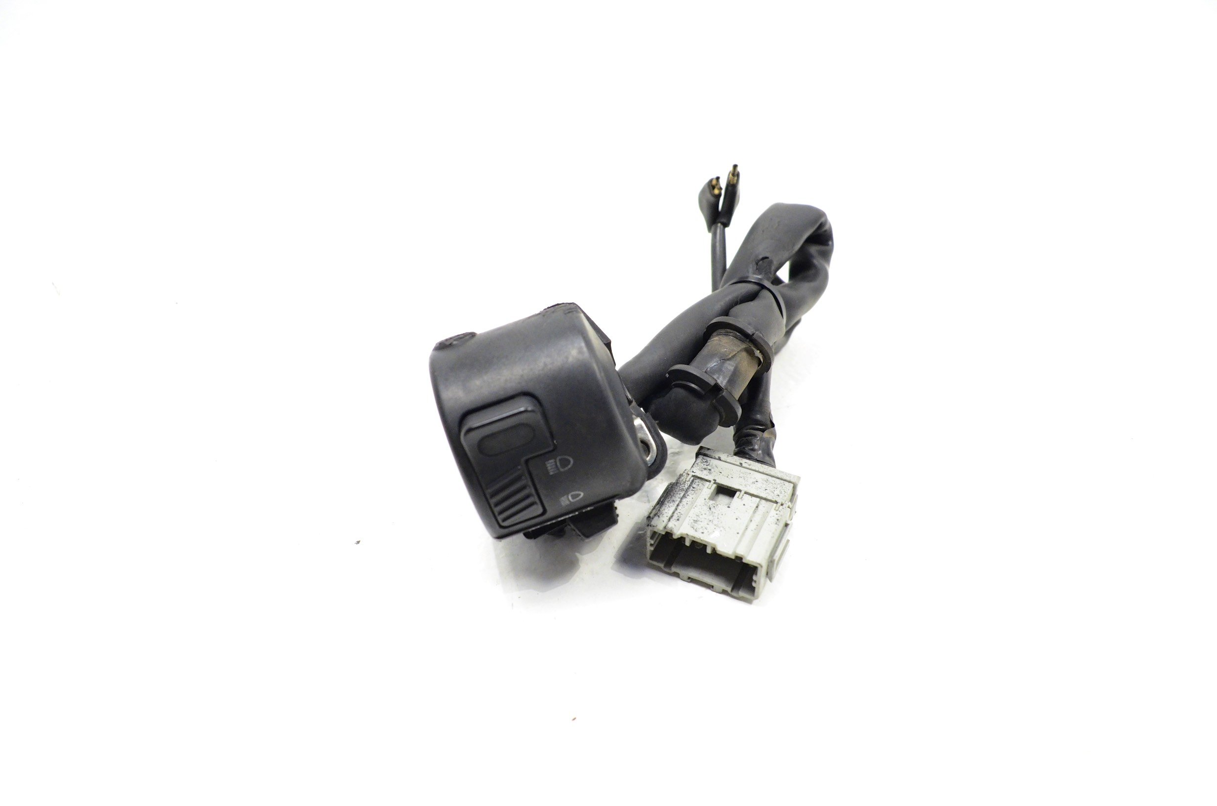 ホンダ35200MFJA01 CBR600RR ターンシグナルスイッチ ＃302 Amazon.co.jp: HONDA 35200-MFJ-A01 スイッチ、ターンシグナル : 車