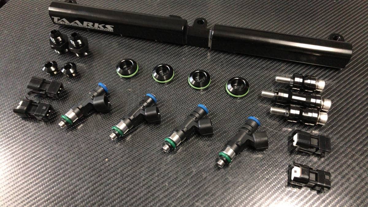 シルビアs14.s15ボッシュトップフィードキット Amazon.co.jp: S15 S14 シルビア トラストサージ用 BOSCH 630CC 最新