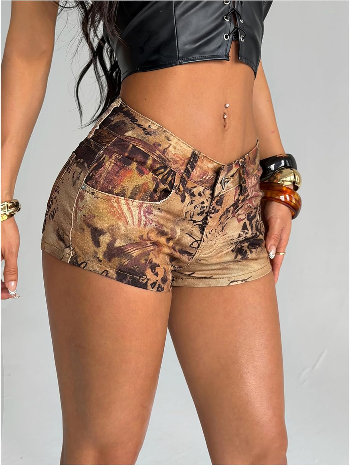 Milumia Women's Leopard Printed Denim Shorts Vintage Low Waisted Skinny Mini Shorts Western Outfit - Image 3