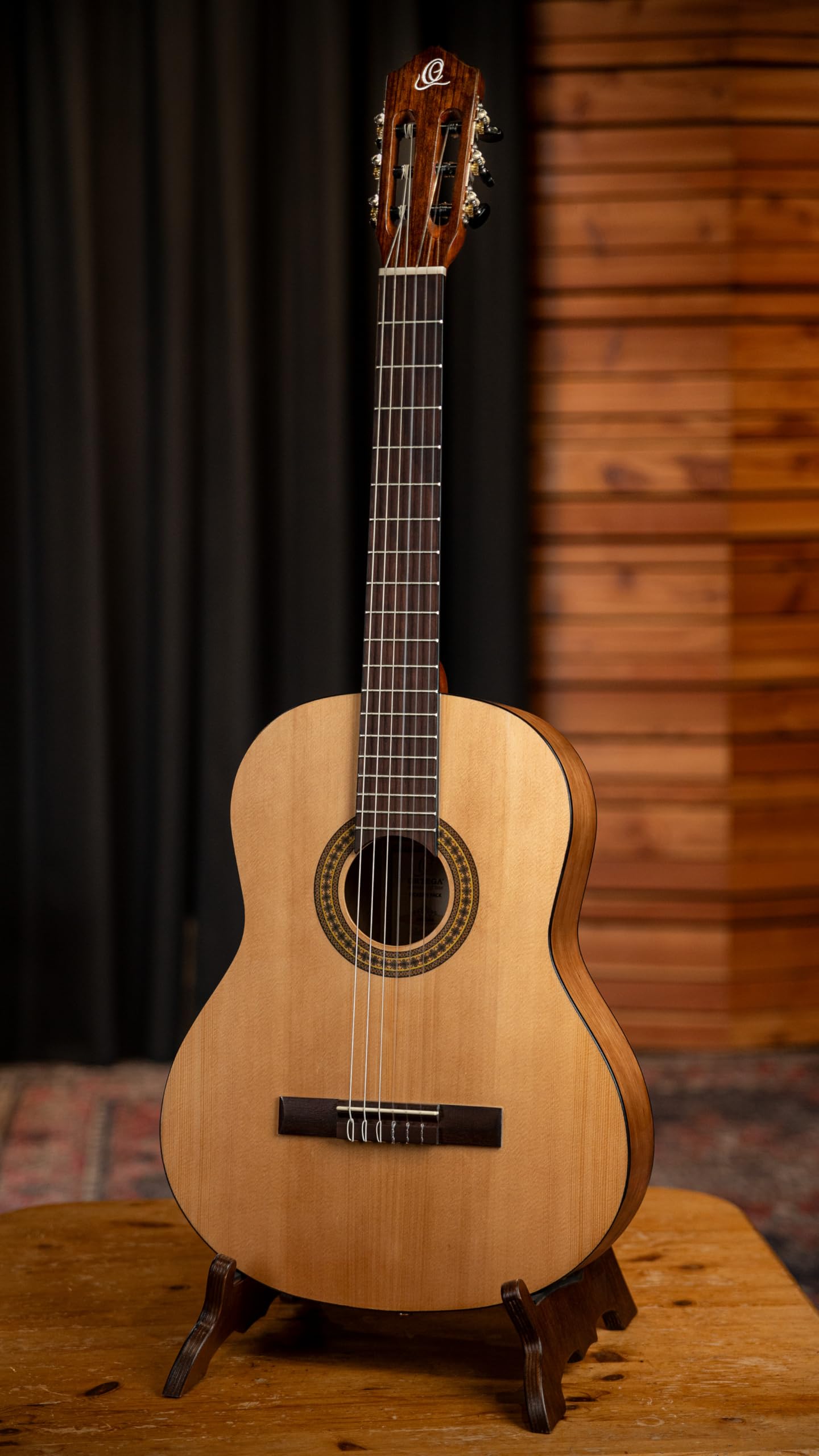Ortega Guitars RPPC44 Picker's Pack 4/4 Guitarra de concierto