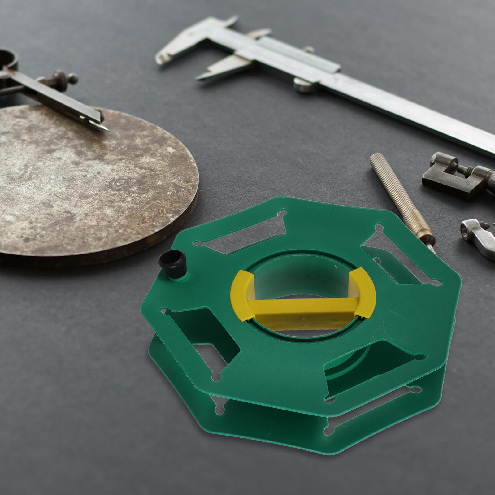 Beavorty Avvolgicavo Portatile con Maniglia Girevole, Organizer di Cavi Elettrici Resistente e Compatto, Bobina Vuota per Gestione Cavi di Alimentazione per Casa, Garage e Campeggio, Verde