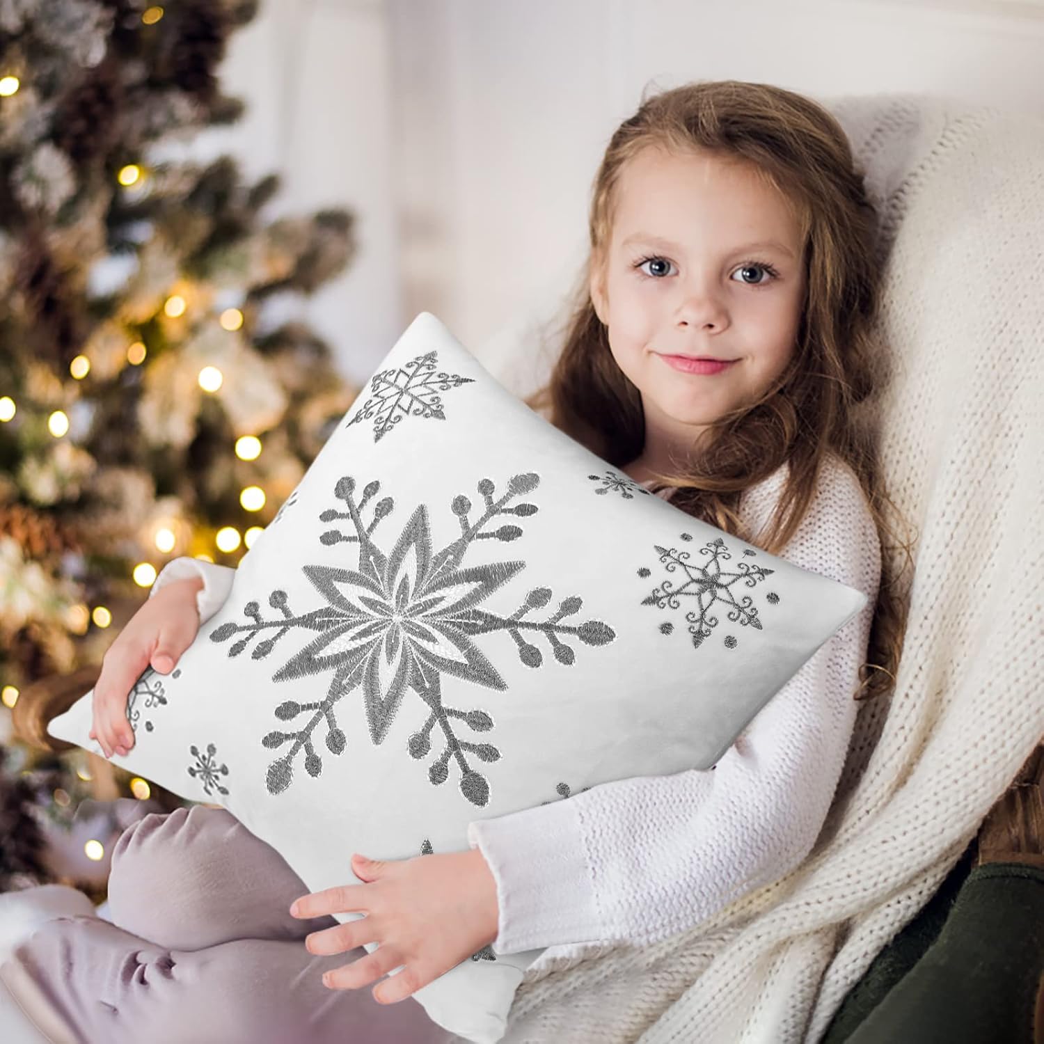 Lewondr Christmas Throw Pillow Covers, 16x16 Inch Snowflake Embroidery Pillow Cases Home Xmas Decorative Holiday Decor Cushion Covers Soft Velvet Pillow Cover for Sofa Bed Chair Set of 2, White