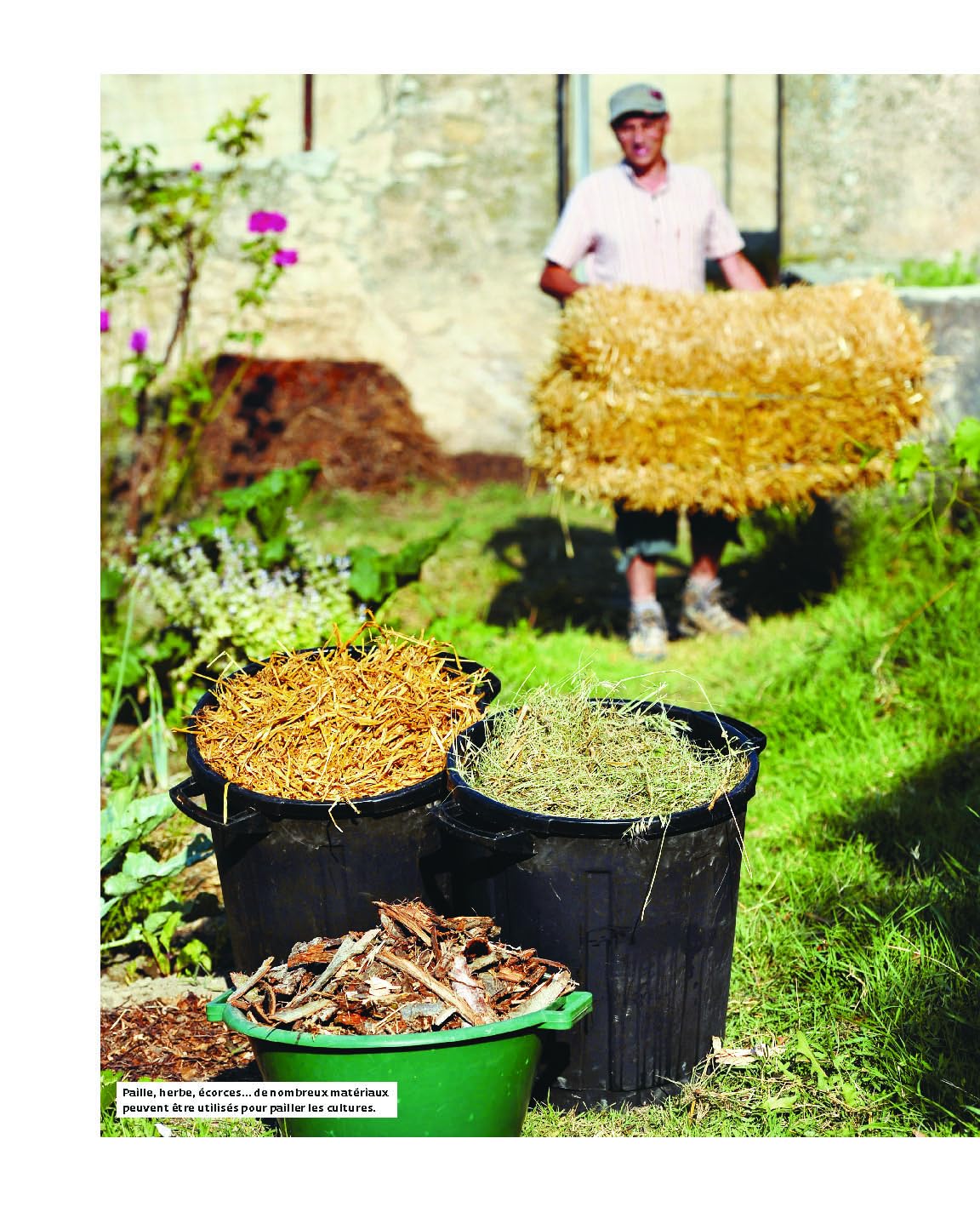 Le guide de l'autonomie au jardin: Savoir tout faire au potager, poulailler, rucher...