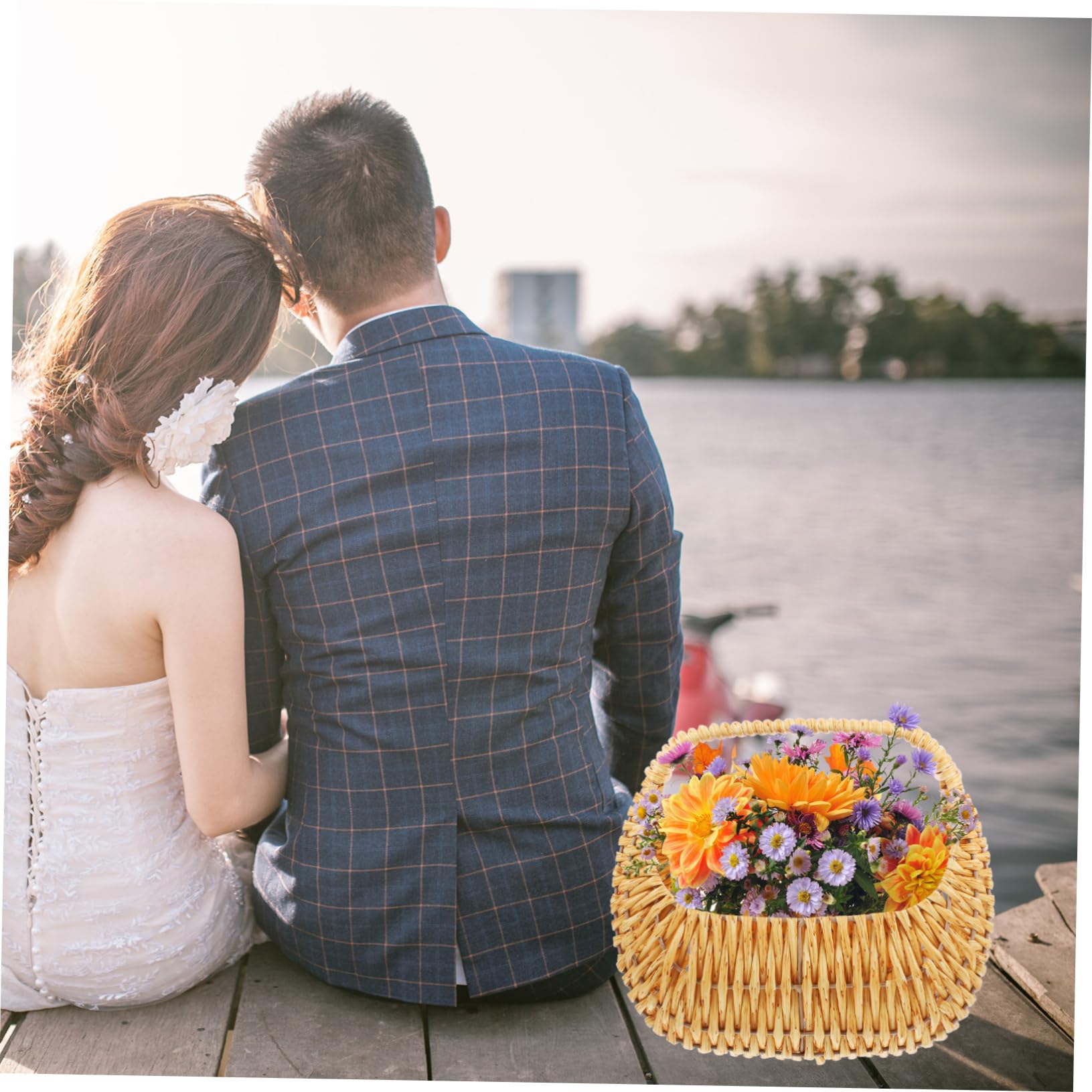 Handgewebter Blumenmädchenkorb mit Henkel für Hochzeit Beige