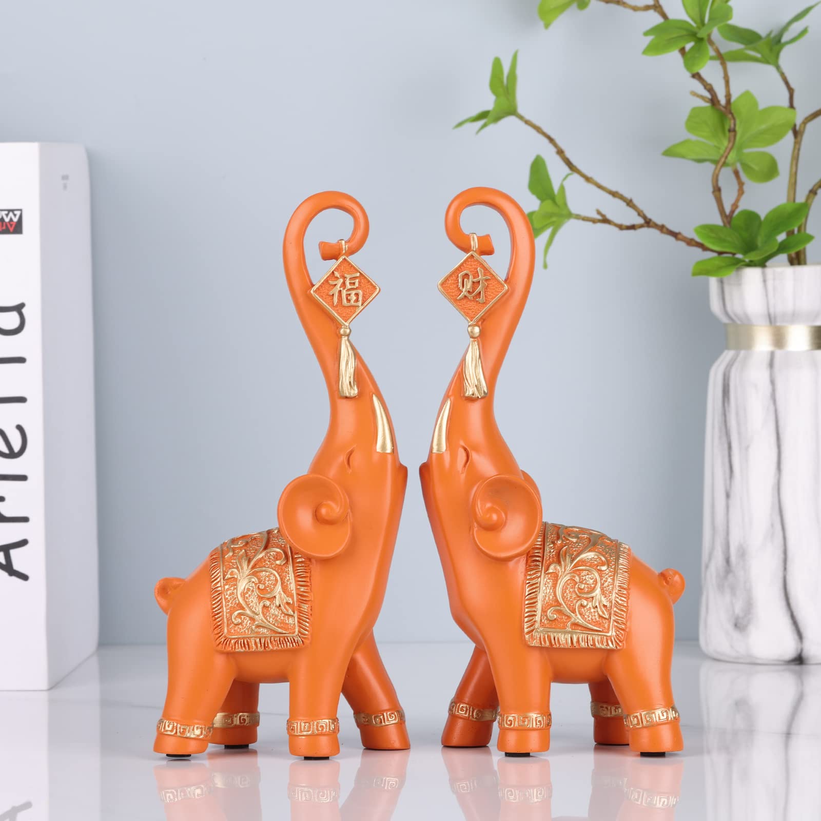 オレンジ色の彫刻花瓶 2点セット