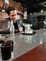 Transplant LED Italadagoló Szett 6 Pohárral - Mágneses Pörgettyűvel, 18 Fényeffekttel - Vodka, Whisky, Tequila Adagoló Parti Kellék 4cl Poha 6