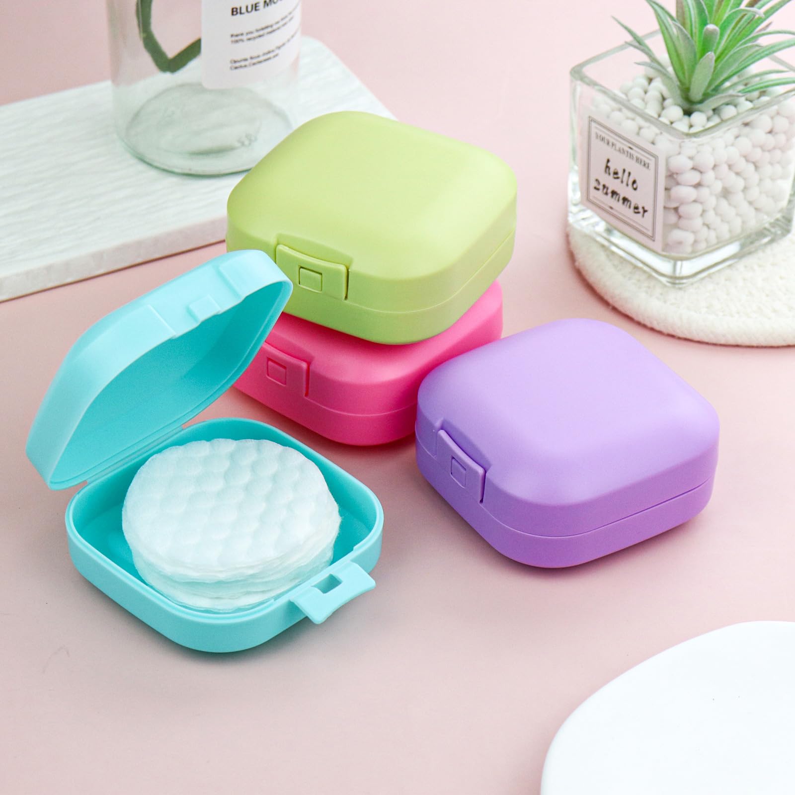 Quadratischer Wattepadhalter aus Kunststoff, 4 Stück, mehrere Farben, tragbar und versiegelt, geeignet für Make-up-Entferner, Wattebällchen