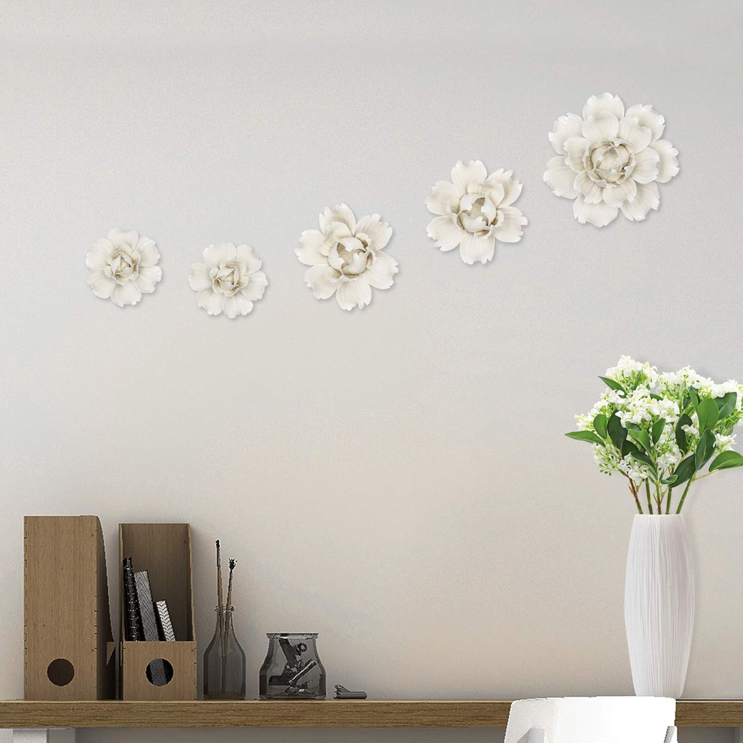 LIUCOGXI 5 Pcs Ceramic Flower Wall Decor Handcrafted 3D Hanging Porcelain Flowers Wall Art Ceramic Peony White Sculpture for Girls Room Hallway Farmhouse Home Decor