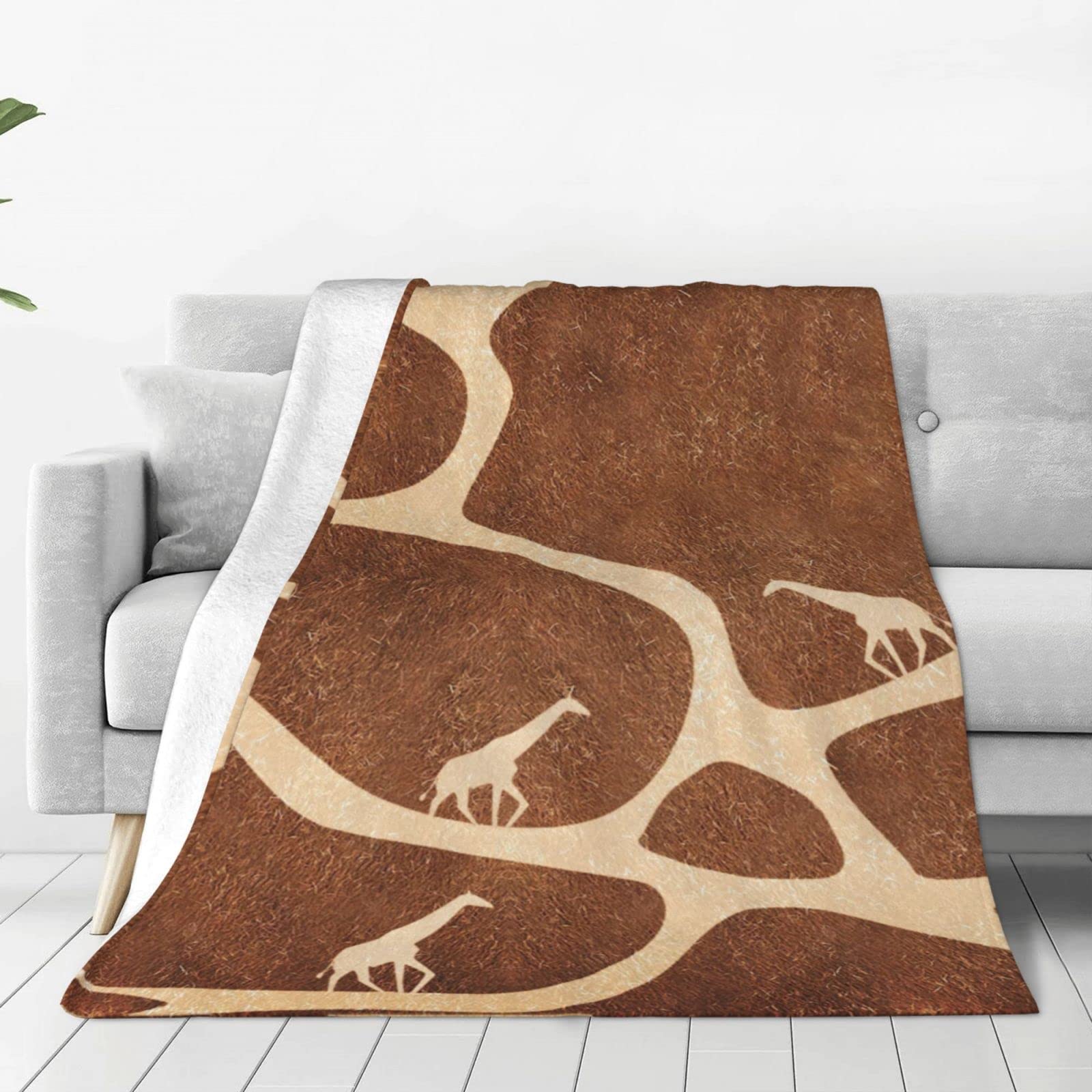 Lsjuee Throw Blanket Giraffe Warm Cozy Soft Lightweight Flannel Fleece Blanket for Bedroom Sofa Room Home Decorative Fuzzy Blanket 40"x30"