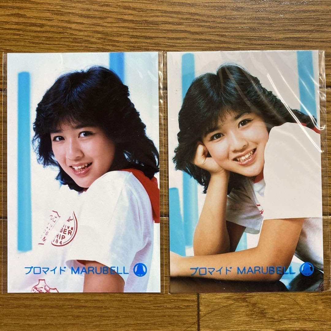 ★昭和アイドル 菊池桃子他 ブロマイド14枚★ Amazon.co.jp: 菊池桃子 ブロマイド 4枚組 : おもちゃ