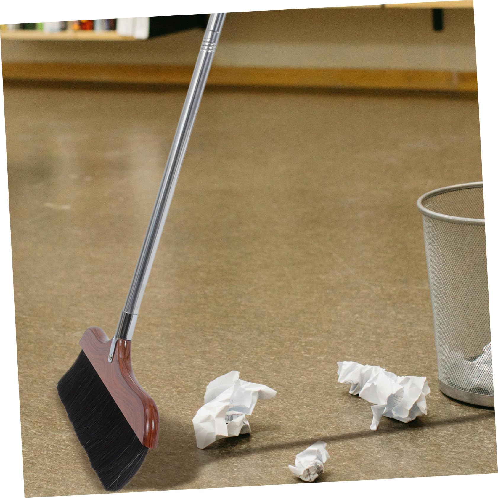 Spazzola Manico per Pulizia Pavimenti Scopa Spinta per Interni Raschietto Resistente per Superfici Diverse