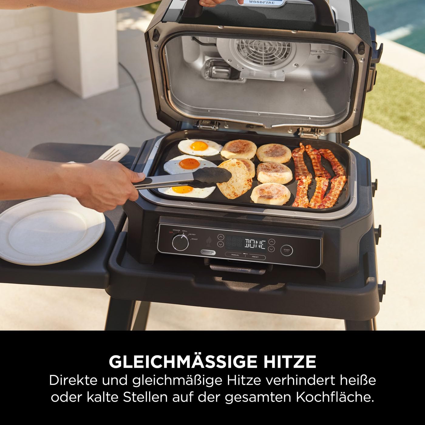 Ninja Woodfire XL flache Grillplatte, kompatibel mit Ninja Woodfire XL BBQ Grill OG850/OG901, offizielles Zubehör, antihaftbeschichtet, Schwarz XSKOGXLFPLTEU