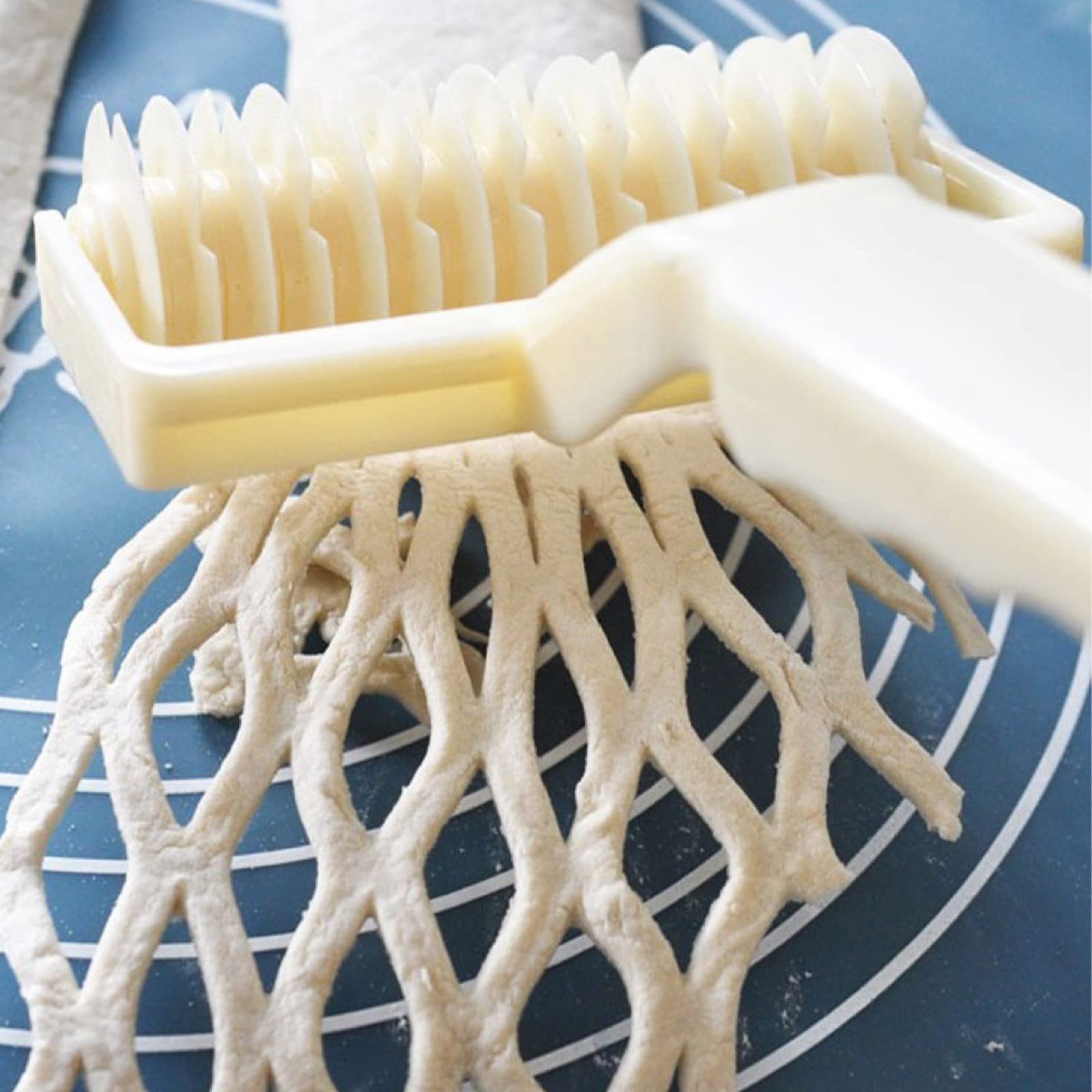 Rullo Tagliapasta Per Griglie E Losanghe – 3 Taglie In Plastica – Per Pizza, Torte, Biscotti E Fondente - copertina