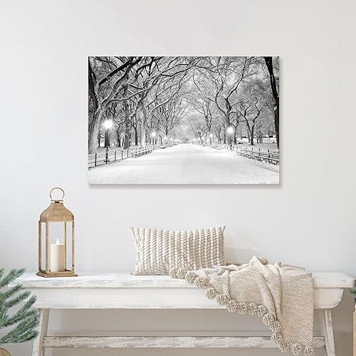 Miniatura 7 de SEVEN WALL ARTS Hermoso lienzo de invierno para pared, paisaje, árboles nevados, parque central, lienzo, moderno, fresco, cuadros de pared,
