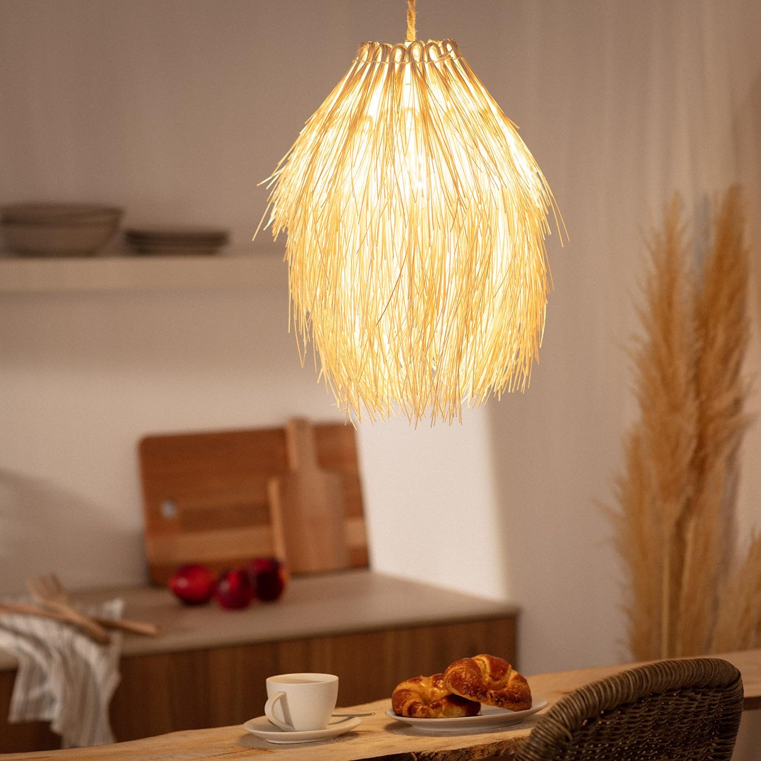 LEDKIA Lámpara Colgante Ratán Kathu Manyoya Natural | Diseño Natural y Elegante | Compatible con Bombilla LED E27 | Uso Interior | Cable Ajustable