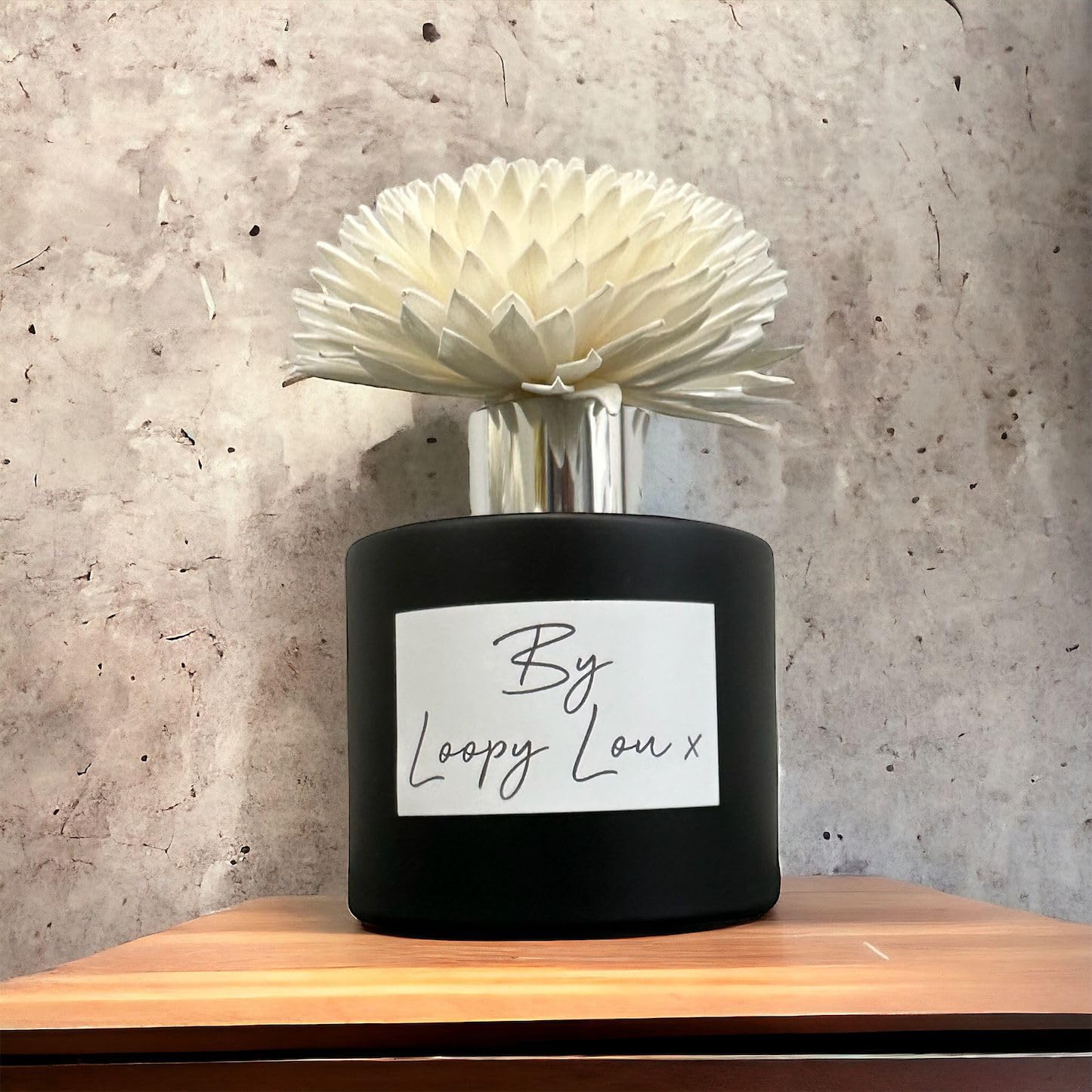 60 Second Makeover Limited Blue Bleach Luxury Flower Diffuser Highly Fragranced Scented Black With Flower from B&Q