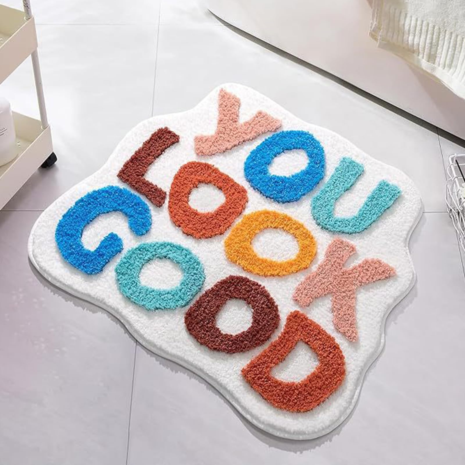 Tapis de bain absorbant et antidérapant You Look Good pour salle de bain