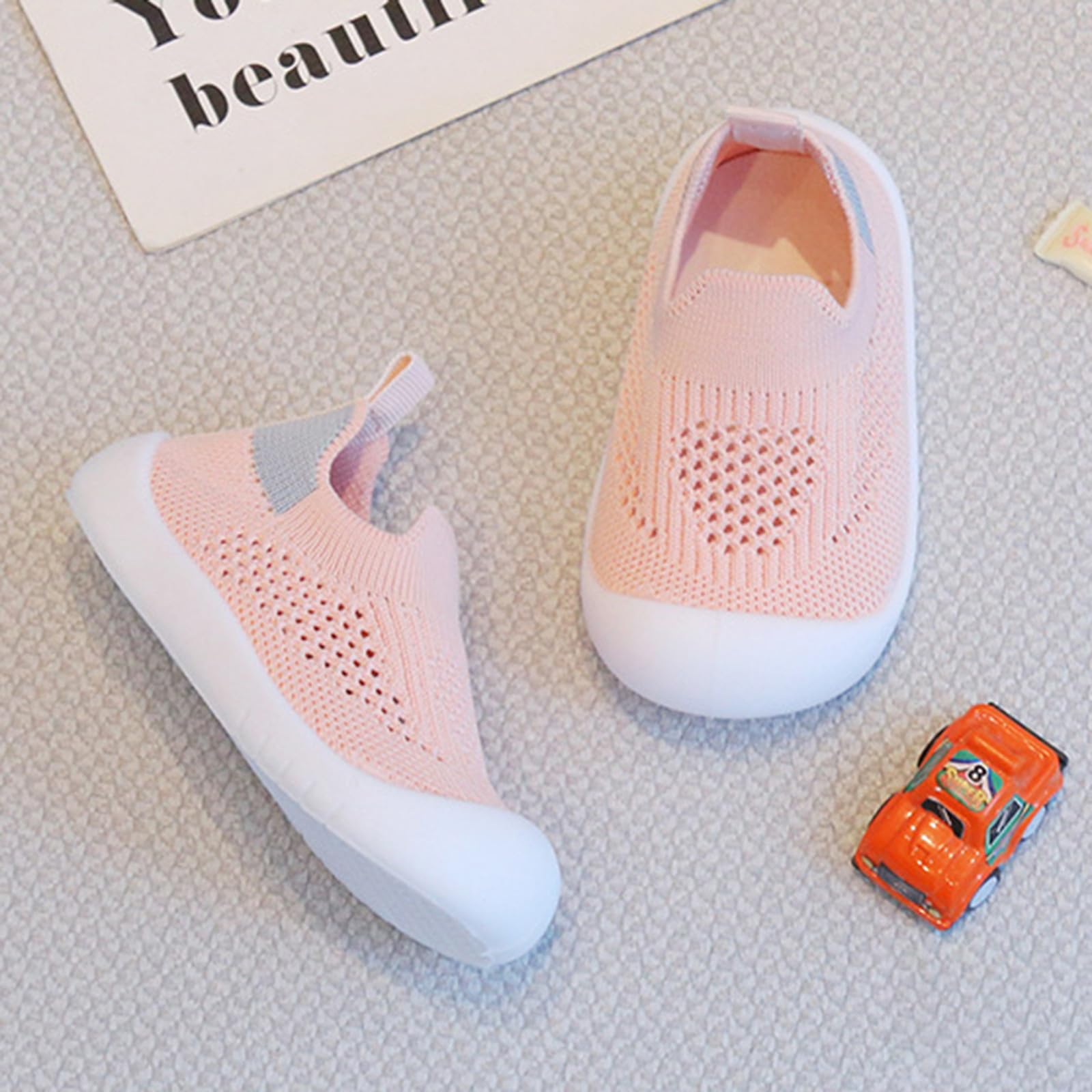 Chaussures Garçons Et Filles Bebe Premier Pas d'eau Bébé Marche Respirantes Semelle en Caoutchouc antidérapante Sandales Fond Plat