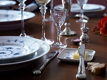 値下 ロイヤルコペンハーゲン ブルーフルーテッドプレイン 25cmプレート 6枚 ブルーフルーテッド プレイン プレート 25cm|ロイヤル