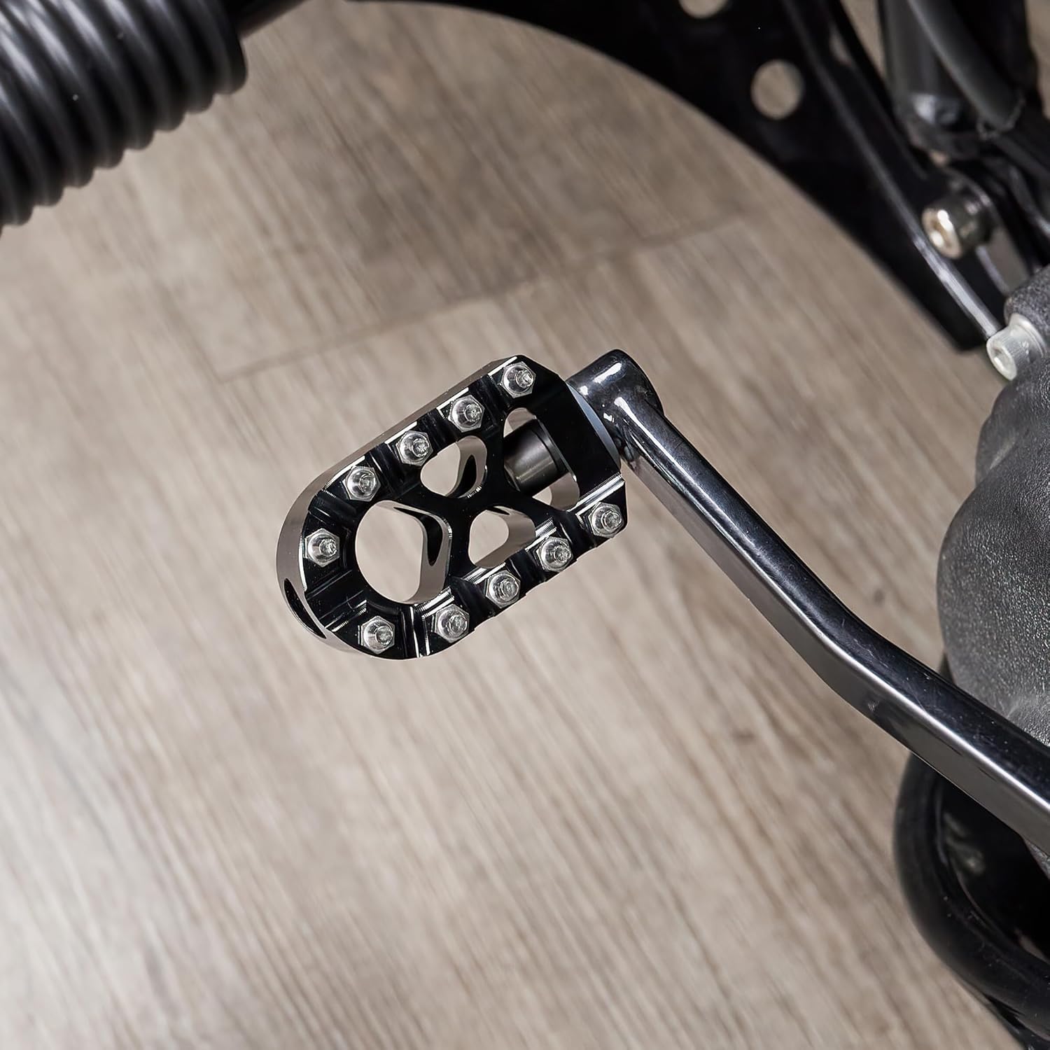 Front Floorboards for Harley Softail Street Bob Low Rider Low Rider S 2018-2024,Gear Shifter Peg for Harley Anti-Skid Motorcycle MX Style Shift Lever