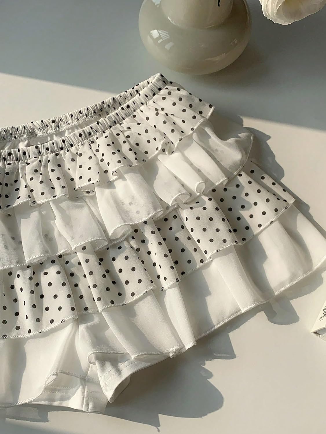 Verdusa Women's Polka Dots Ruffle Shorts Y2K Chiffon Tiered Layered Bloomers Brunch Outfits - Image 5