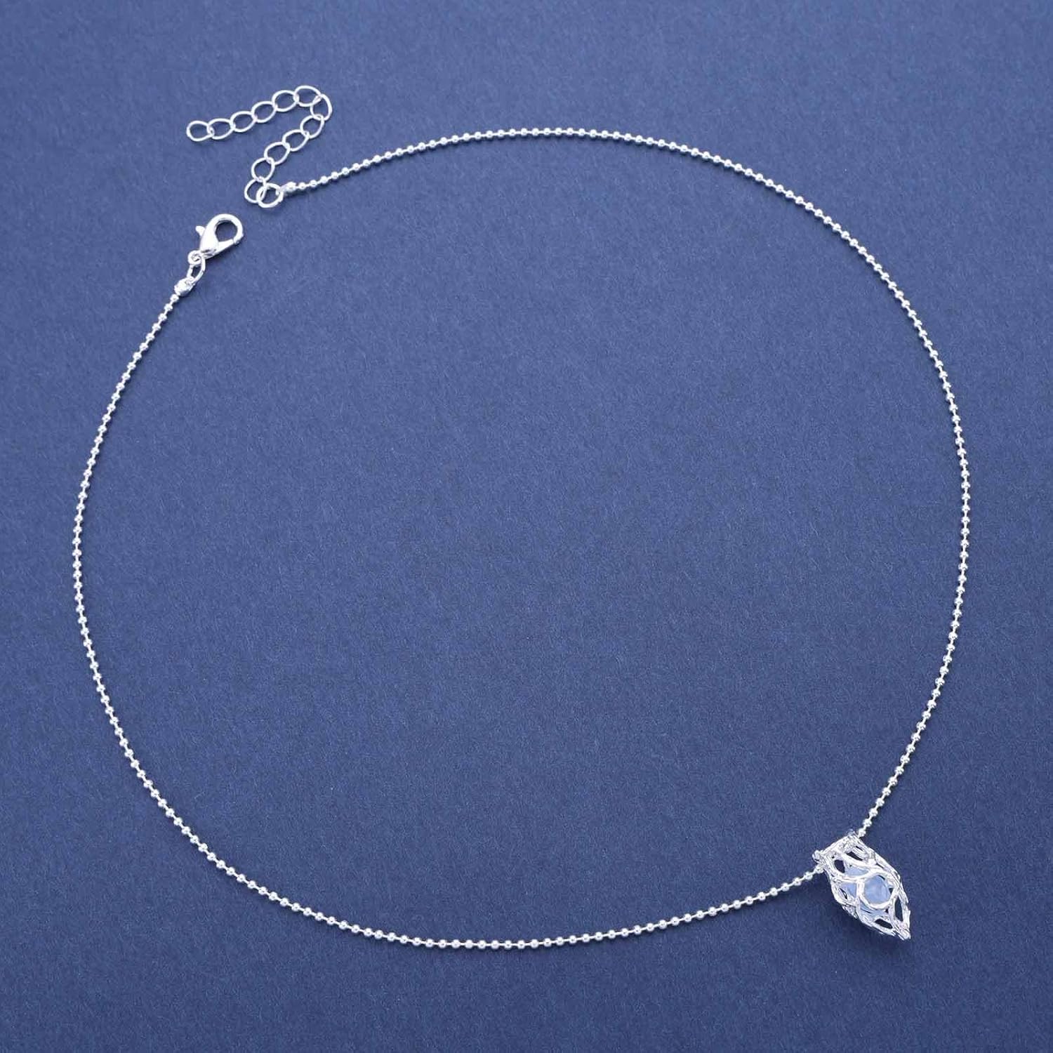 Vintage Hollow Heart Pendant Necklace Blue Gemstone Necklace Hollow Heart Love Necklace Silver Love Heart Choker Necklace for Women - Image 3